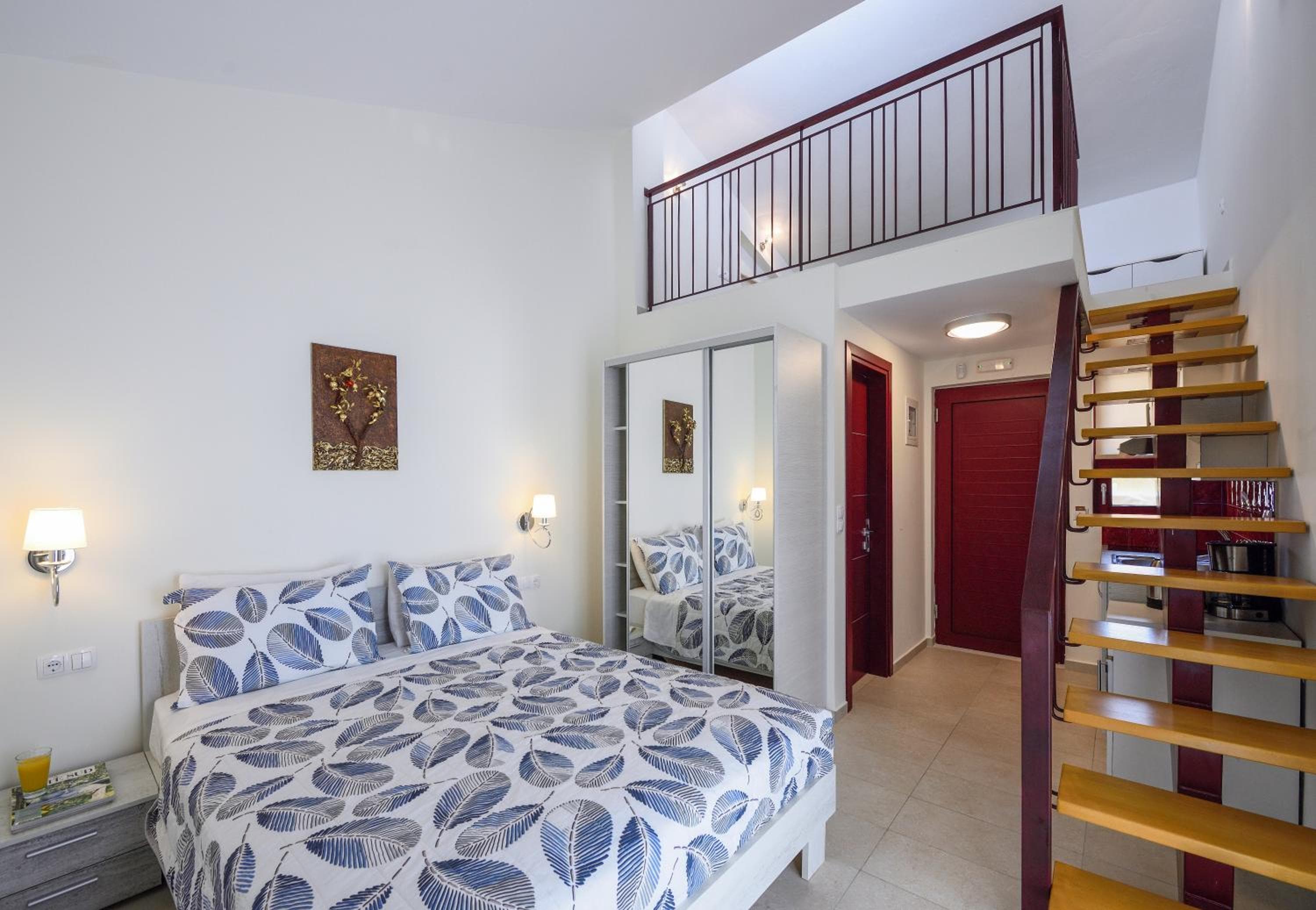 Elpiniki Luxury Rooms, Nea Potidaea, photo 3