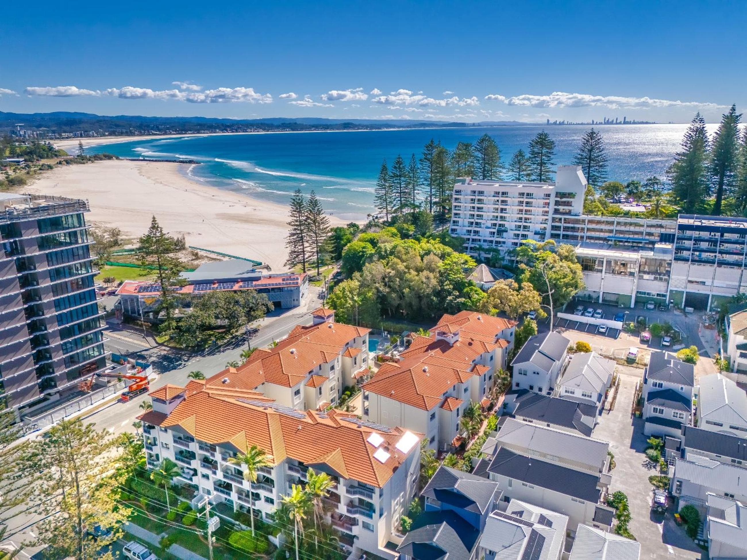Bella Mare Coolangatta Beachside Apartments, Gold Coast