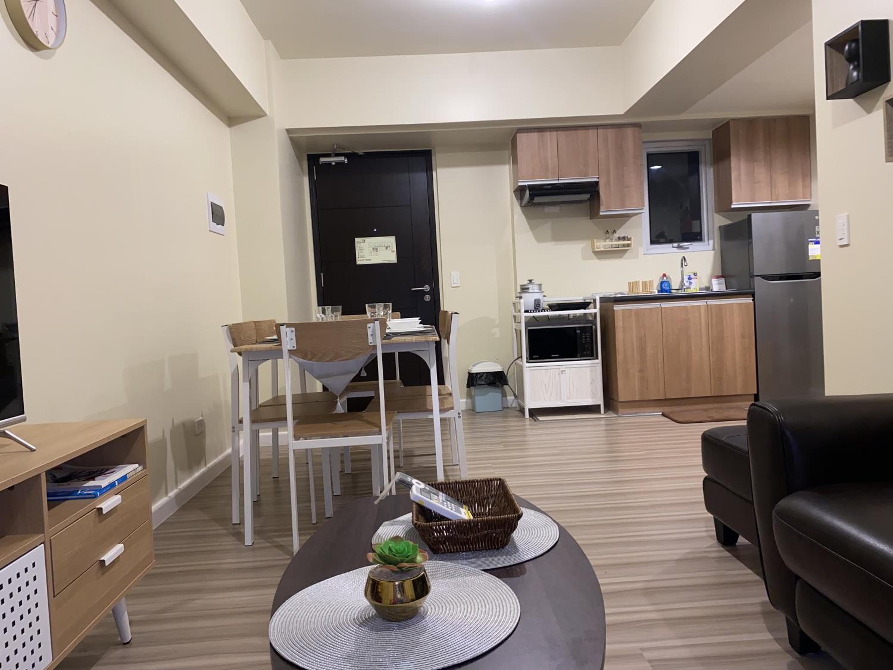 Avida Riala 1BR unit- IT Park Cebu with NETFLIX WiFi, Cebu City, photo 3
