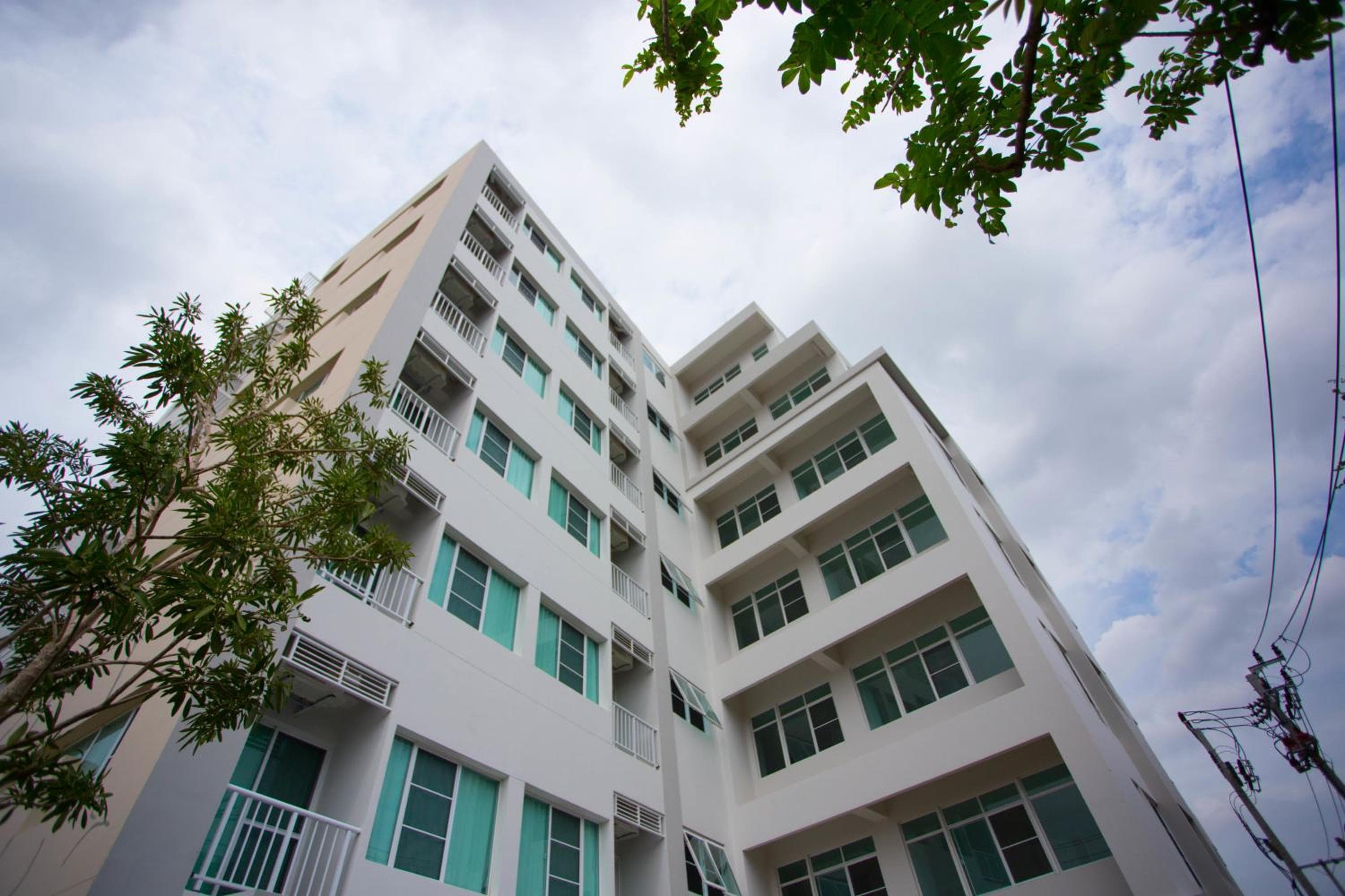 Des Res Hotel and Residence, Bangna
