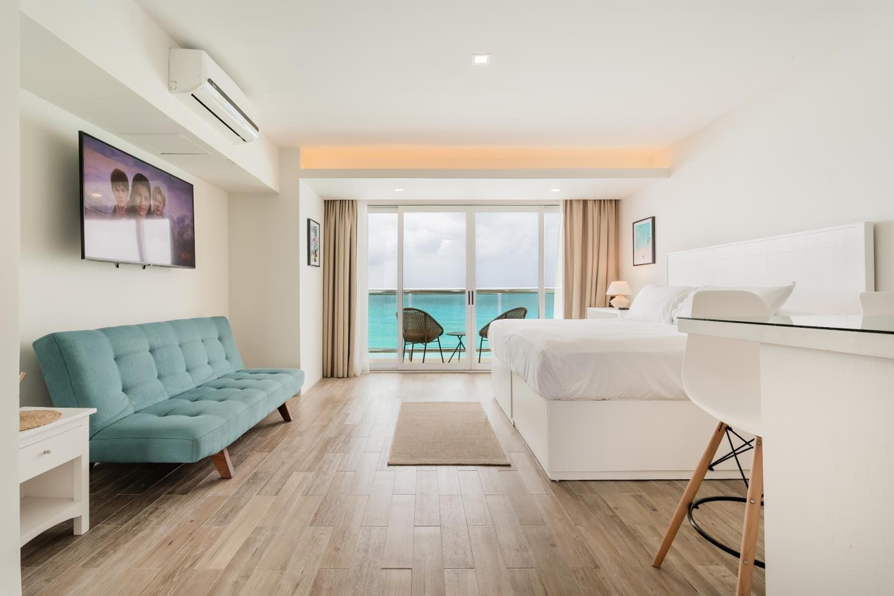 The Ocean Vibes Suites by Casa Paraiso, Cancún, photo 2