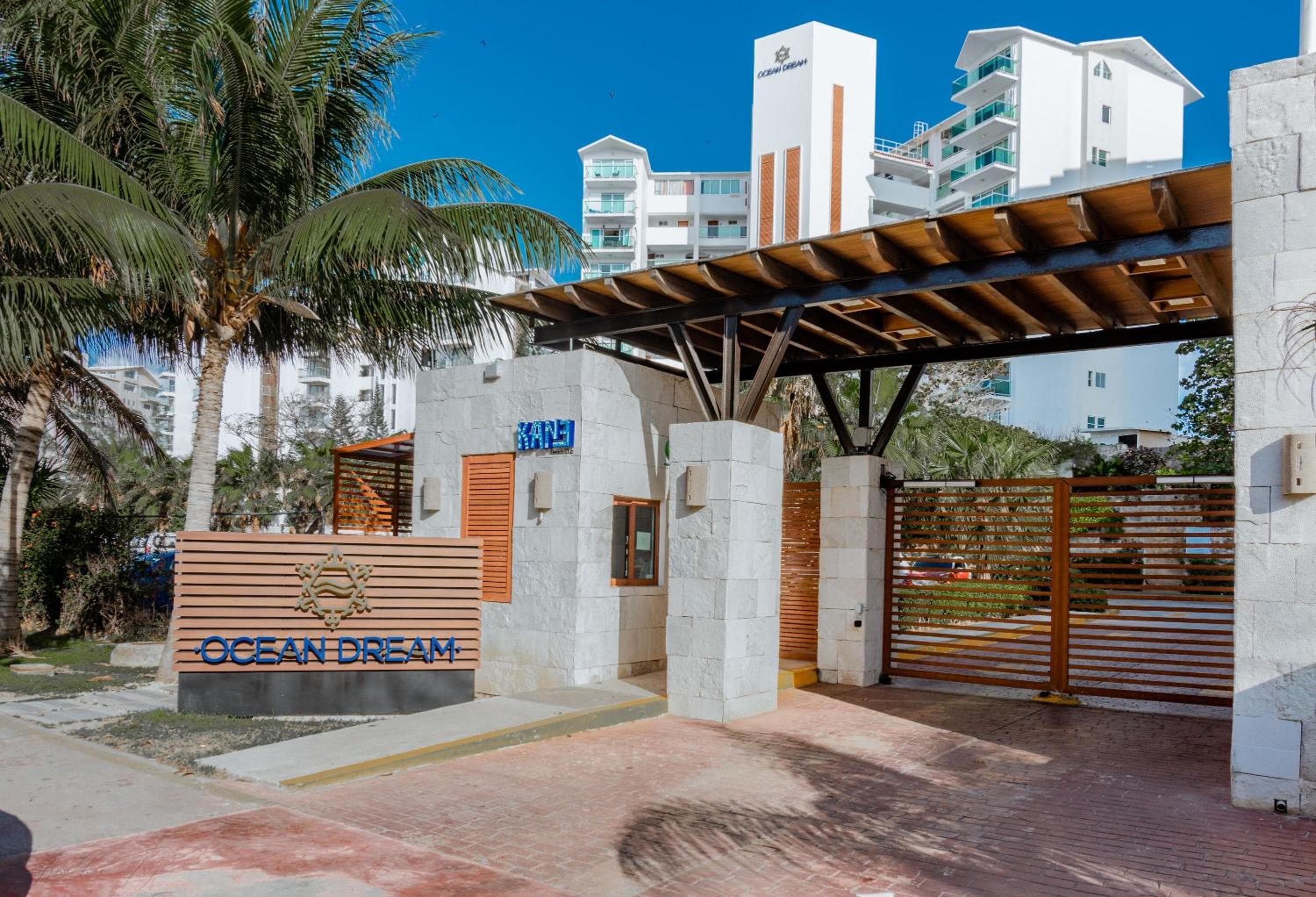The Ocean Vibes Suites by Casa Paraiso, Cancún