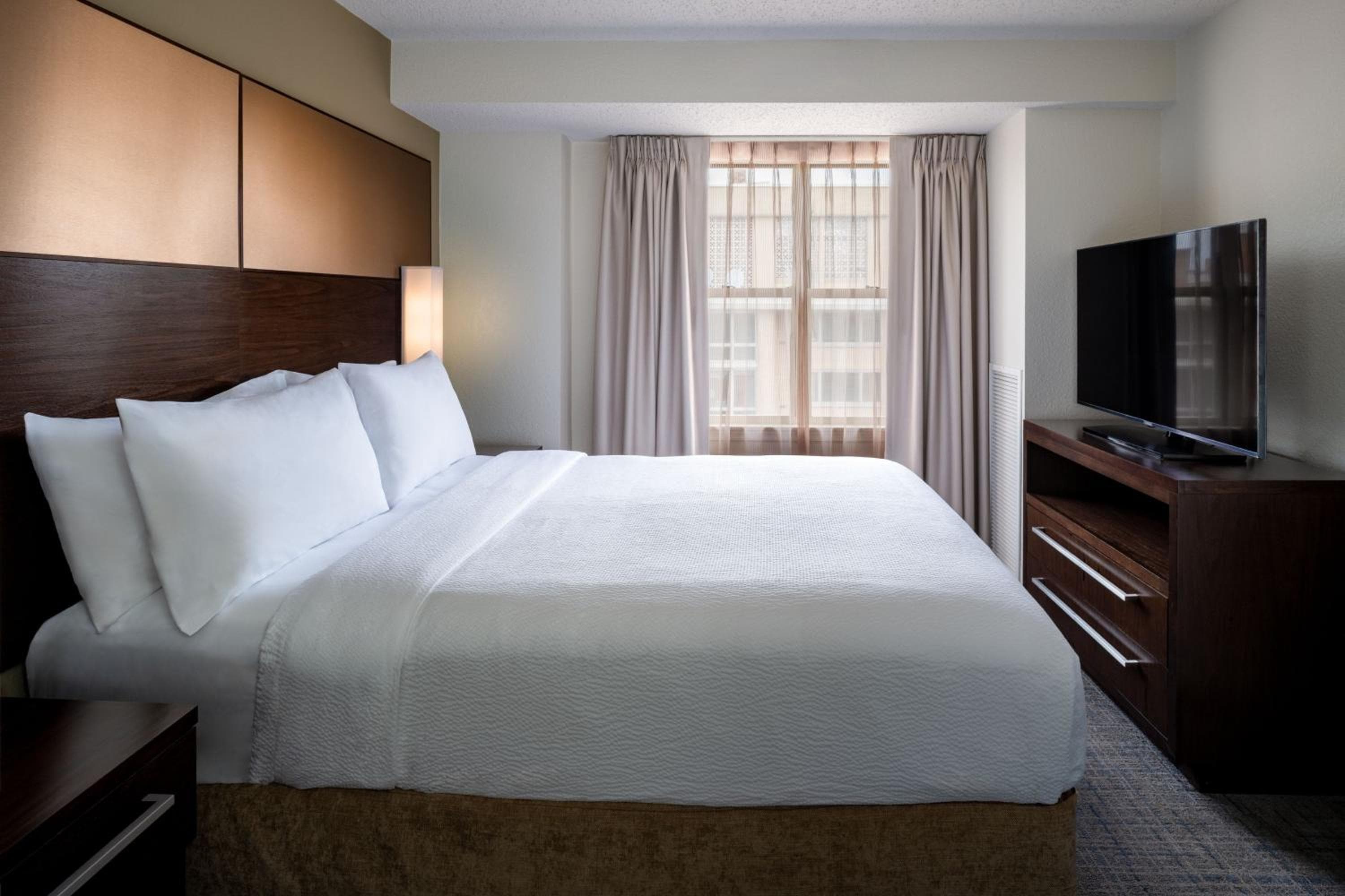 Residence Inn Washington, DC / Dupont Circle, Washington, photo 2