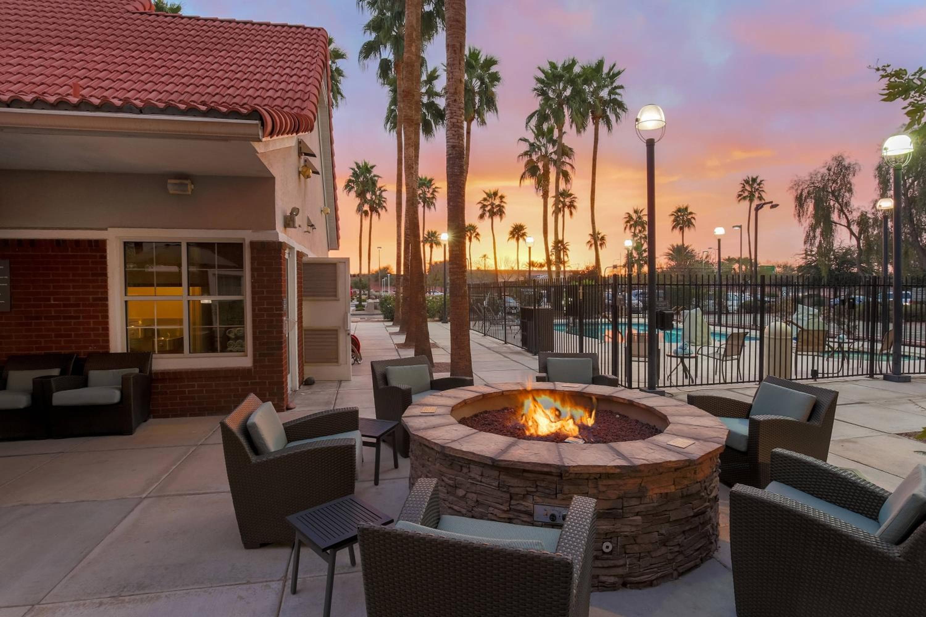 Residence Inn by Marriott Phoenix Chandler Fashion Center, Chandler, photo 4