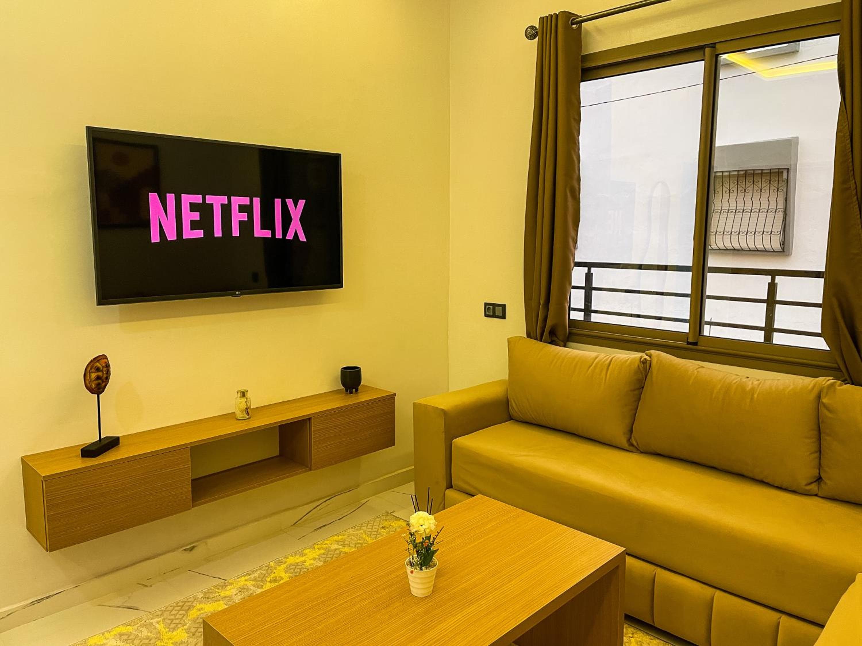 SurfBnB - Private Apartments Tamraght, Tamraght Ouzdar