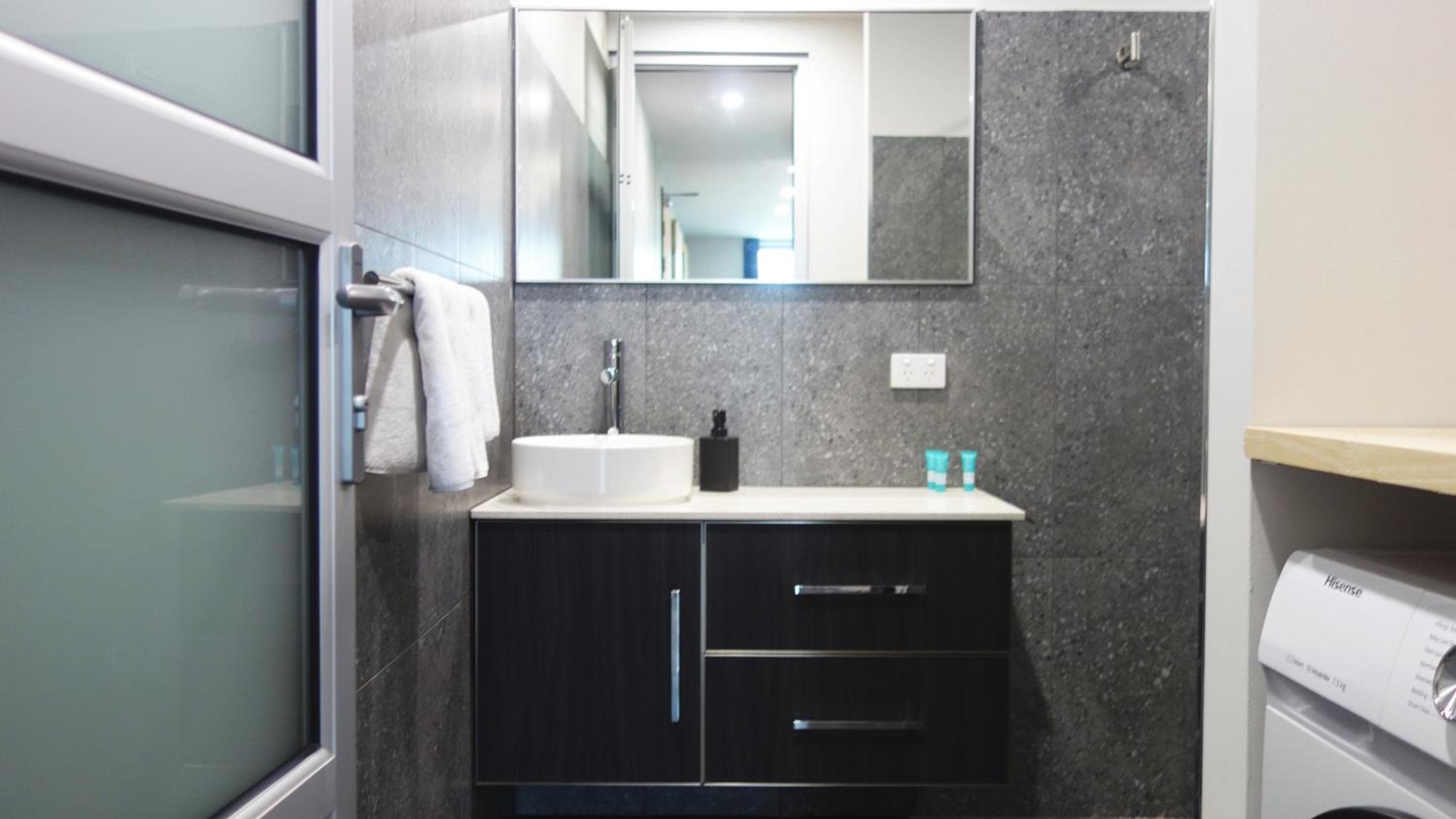 Semaphore Splash Apartments, Port Adelaide, photo 5