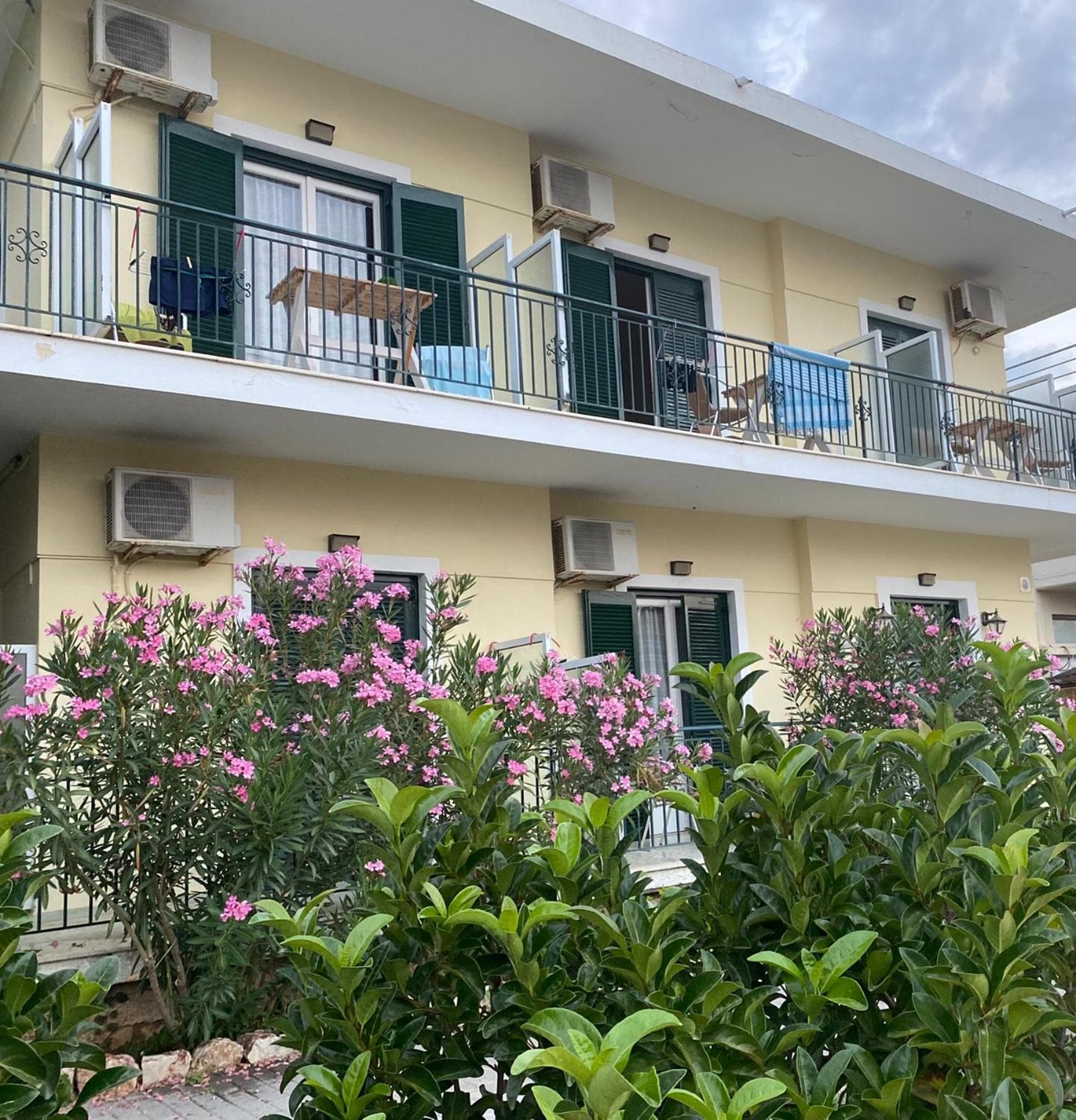 Lemon Art Hotel Apartments, Tolo