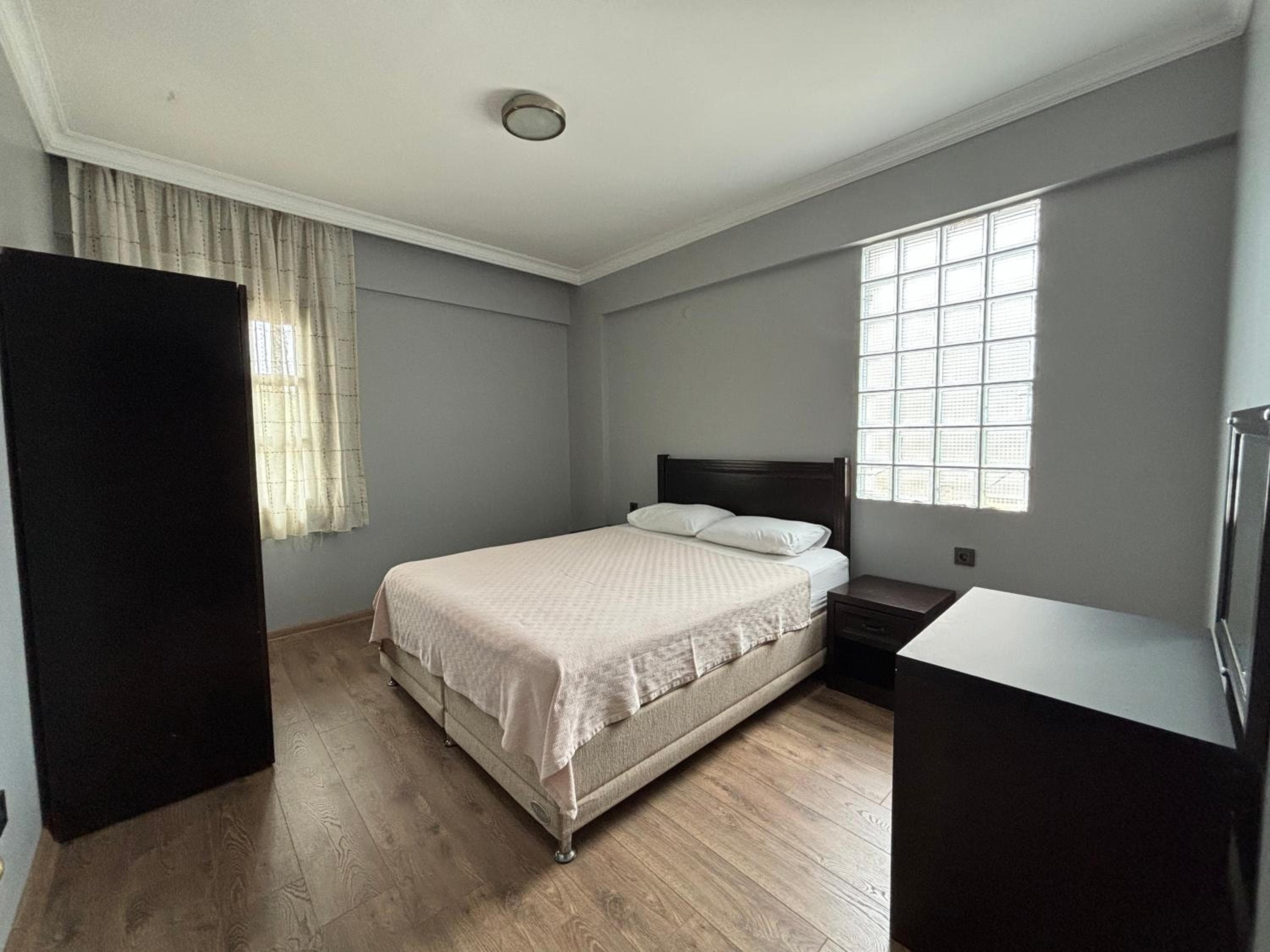 Yalcinkaya Tas Apart, Cesme