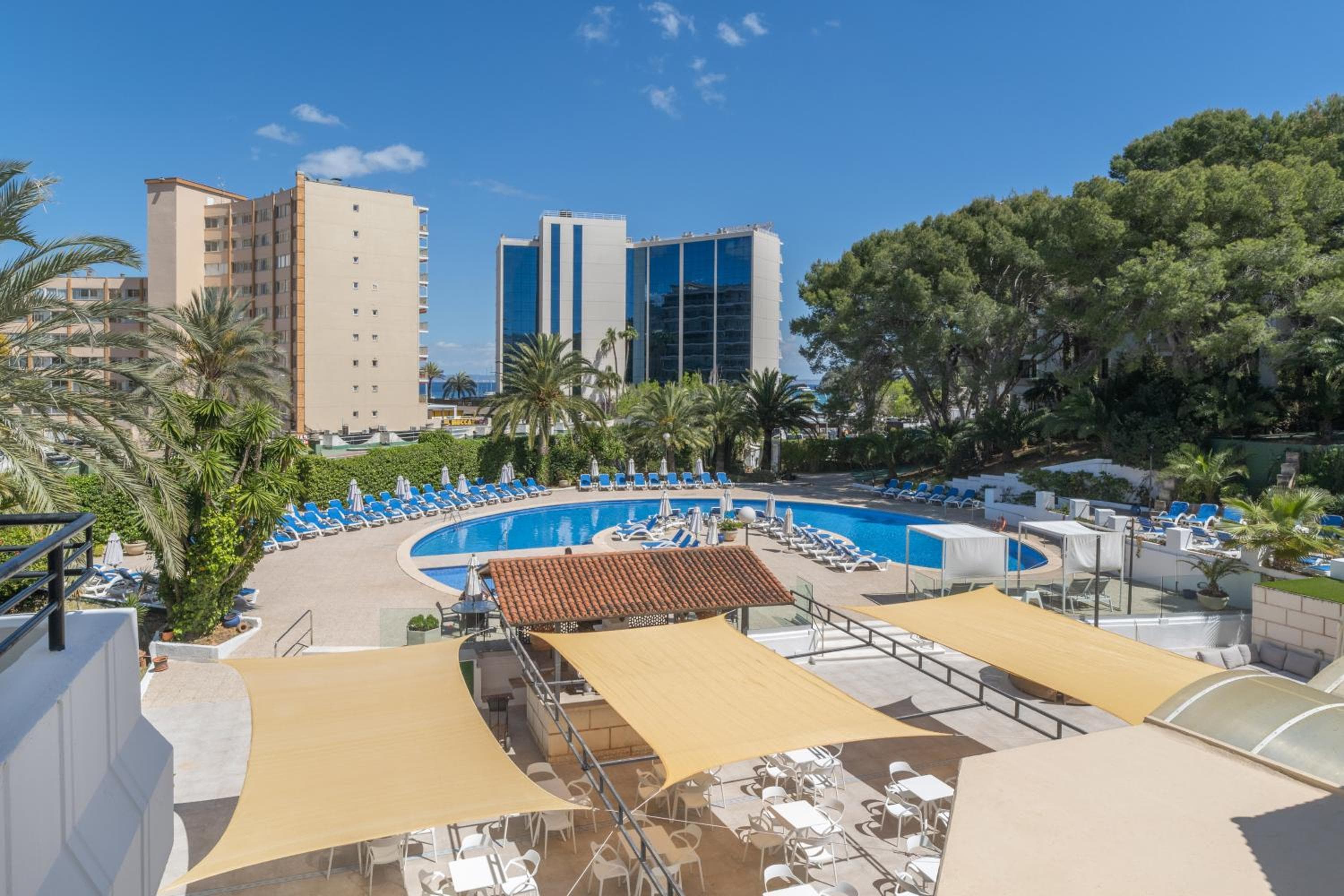 SOL by Meliá Lunamar Palmanova Apartamentos - Adults Only, Palmanova, photo 3