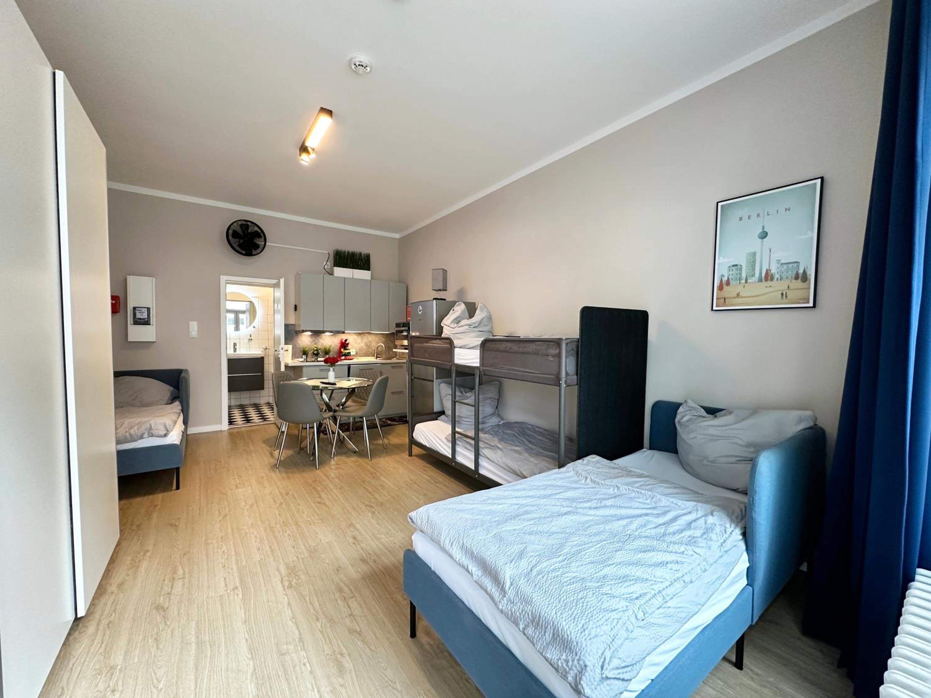 fairAPART Studio-Apartment nähe klein Venedig, Berlin