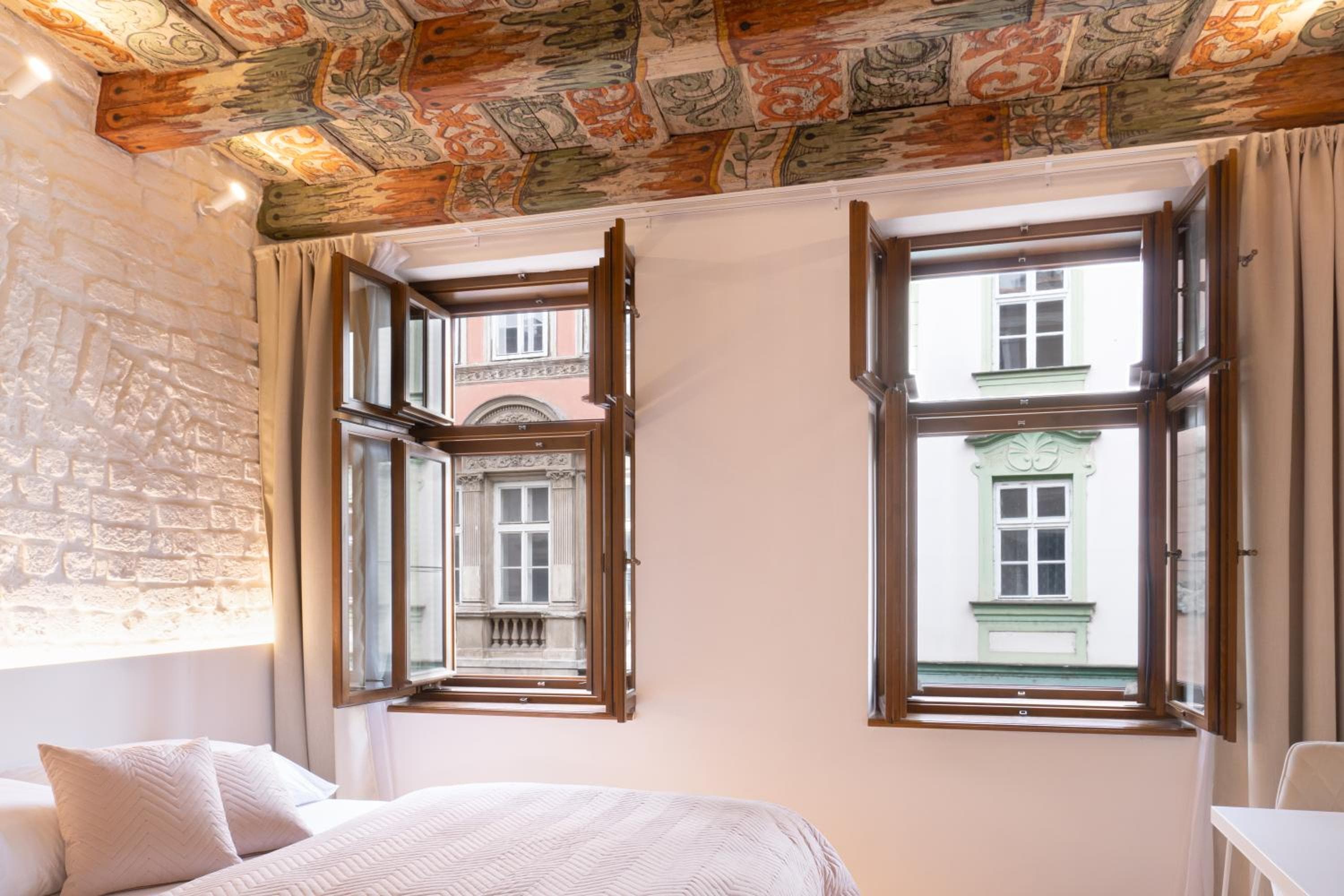 White Wolf Boutique Apartments, Olomouc, photo 4