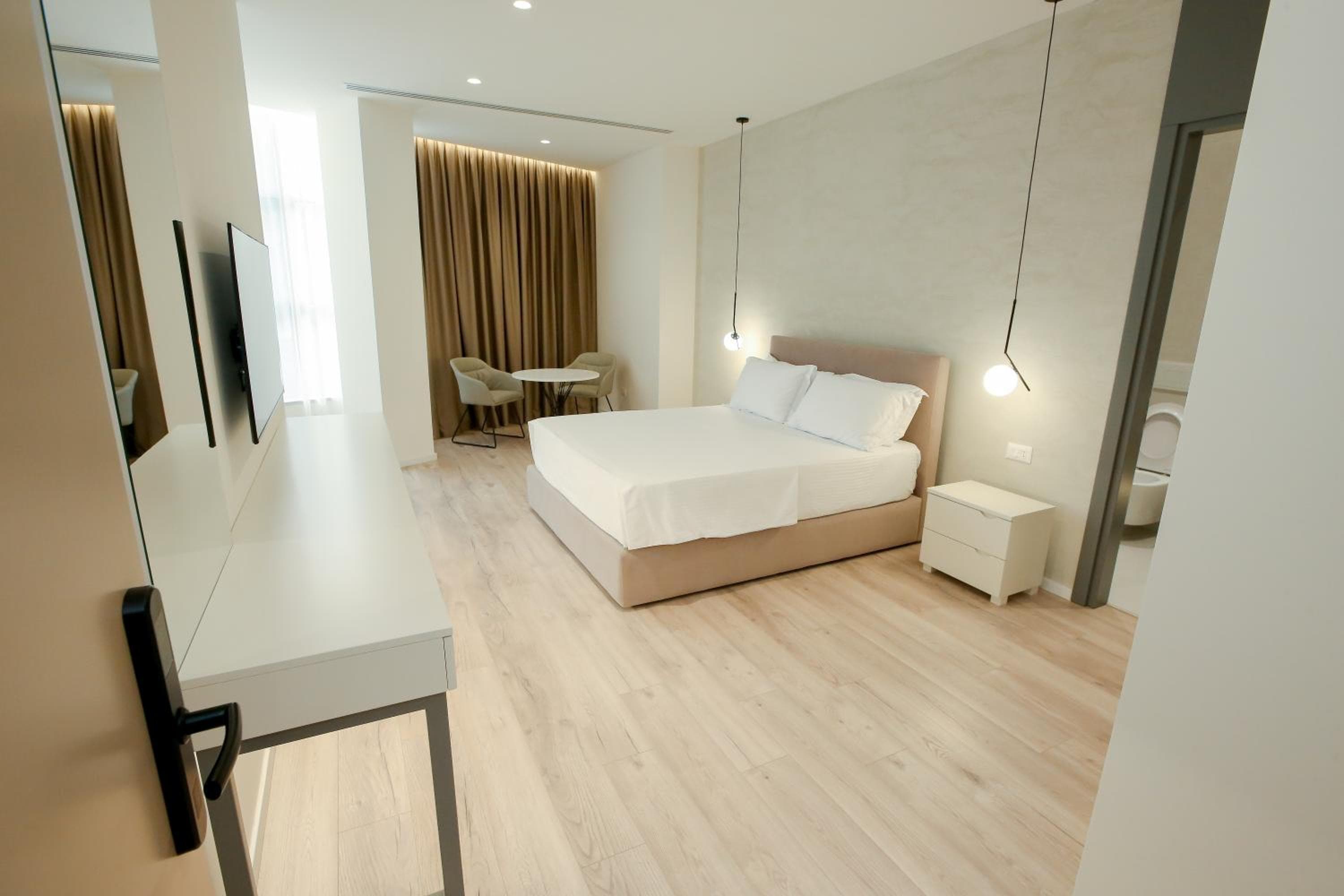 NÓS Luxury Rooms Shkoder, Shkodër