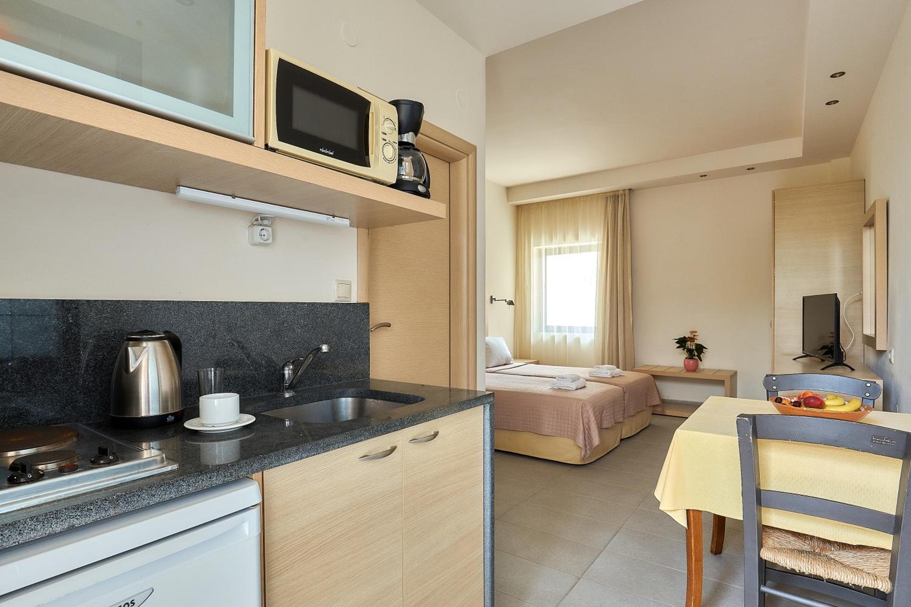 Creteco Hotel & Suites, Gournes, photo 2