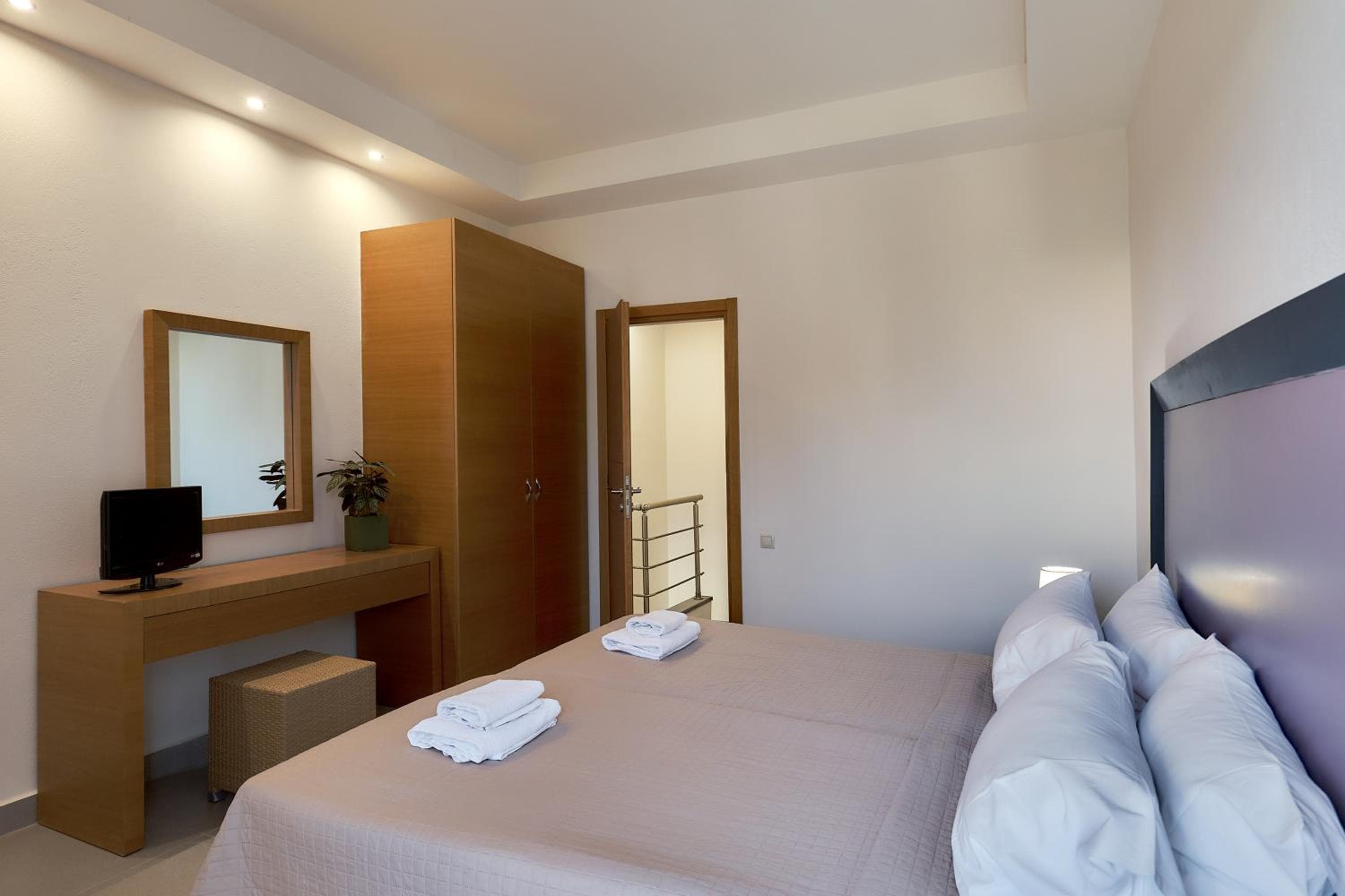 Creteco Hotel & Suites, Gournes, photo 6