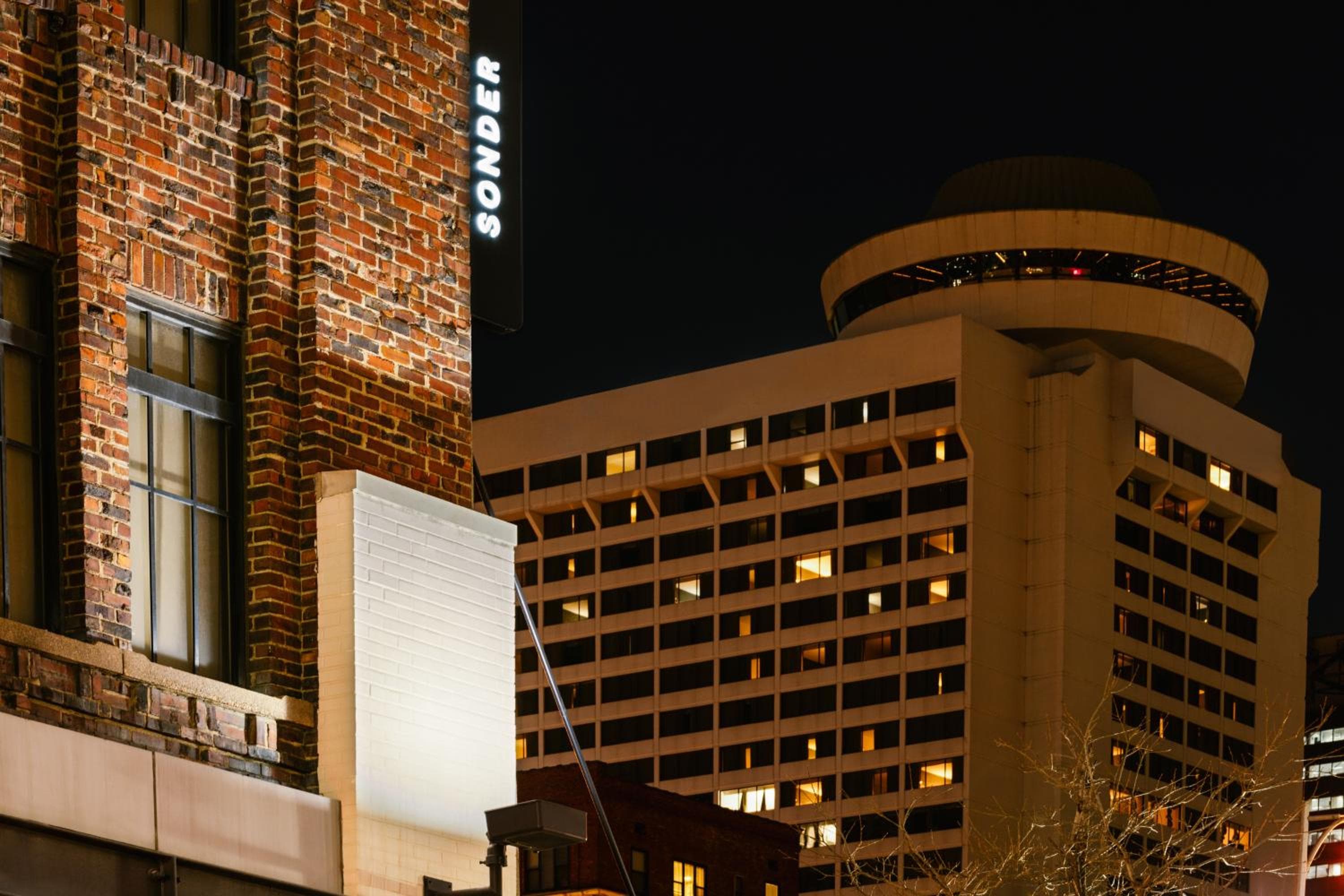 Boulevard Stays Downtown Nashville, Nashville