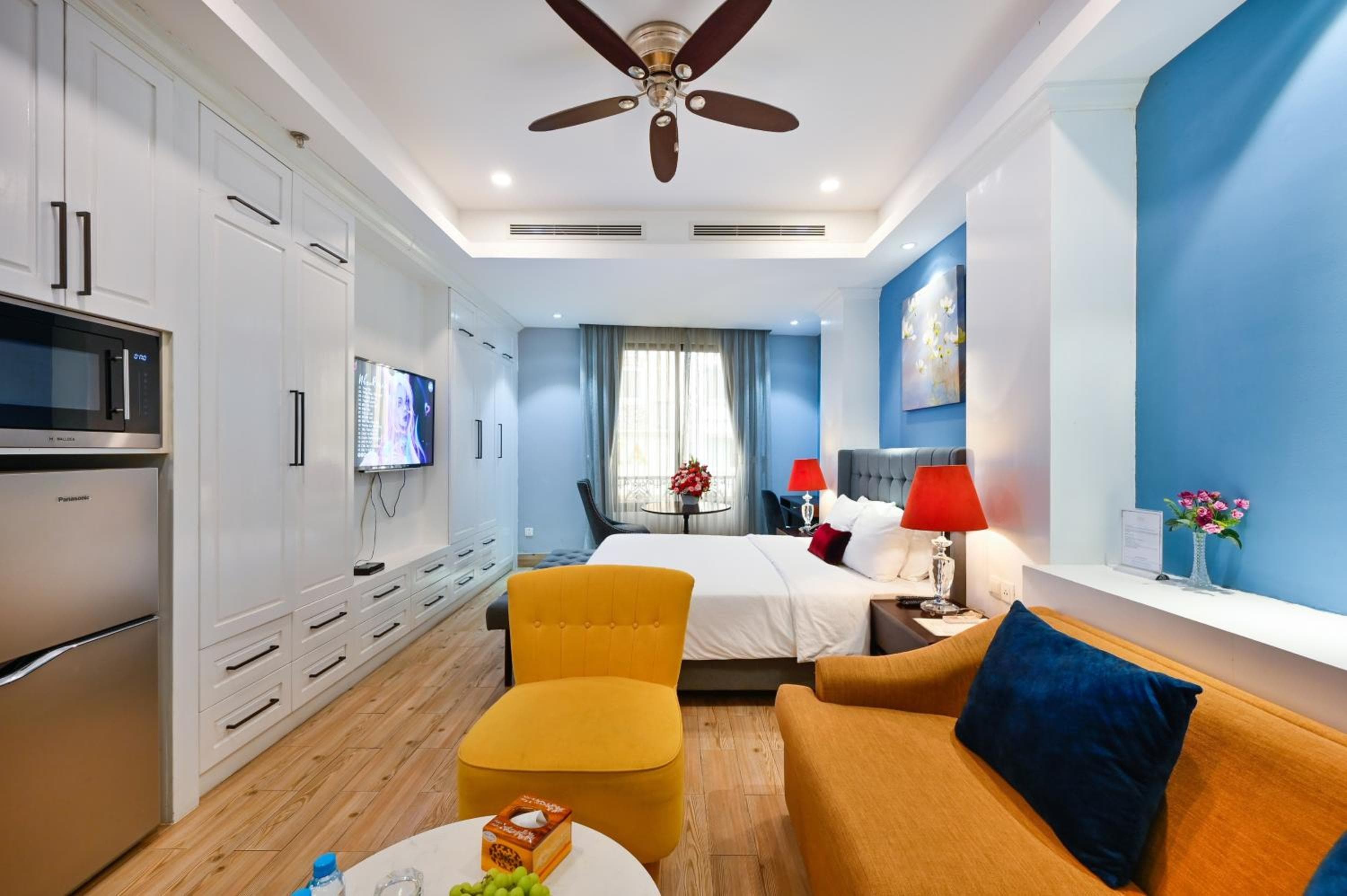 Hotel room at Sam Royal Apartment