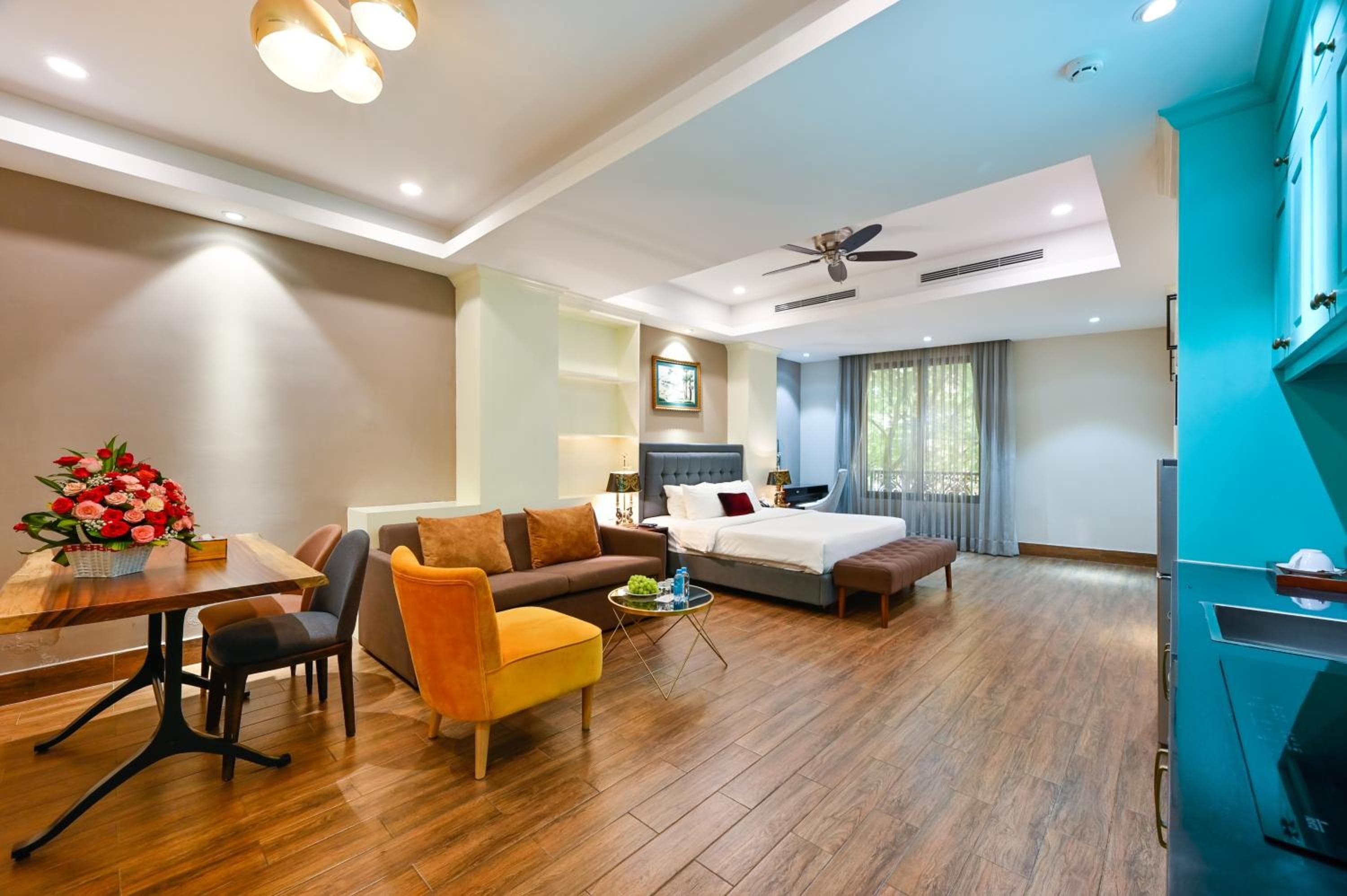 Hotel room at Sam Royal Apartment