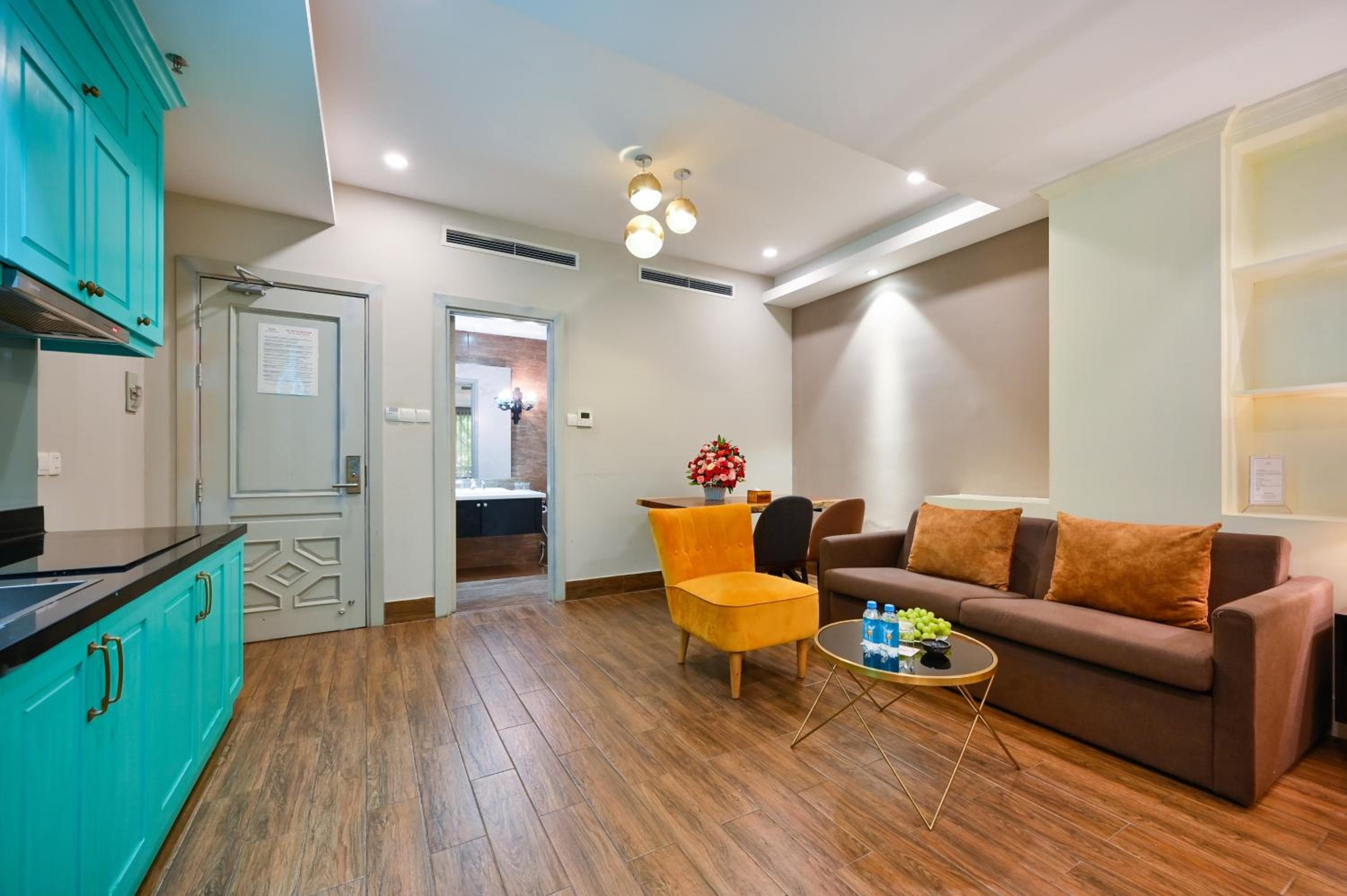 Hotel room at Sam Royal Apartment
