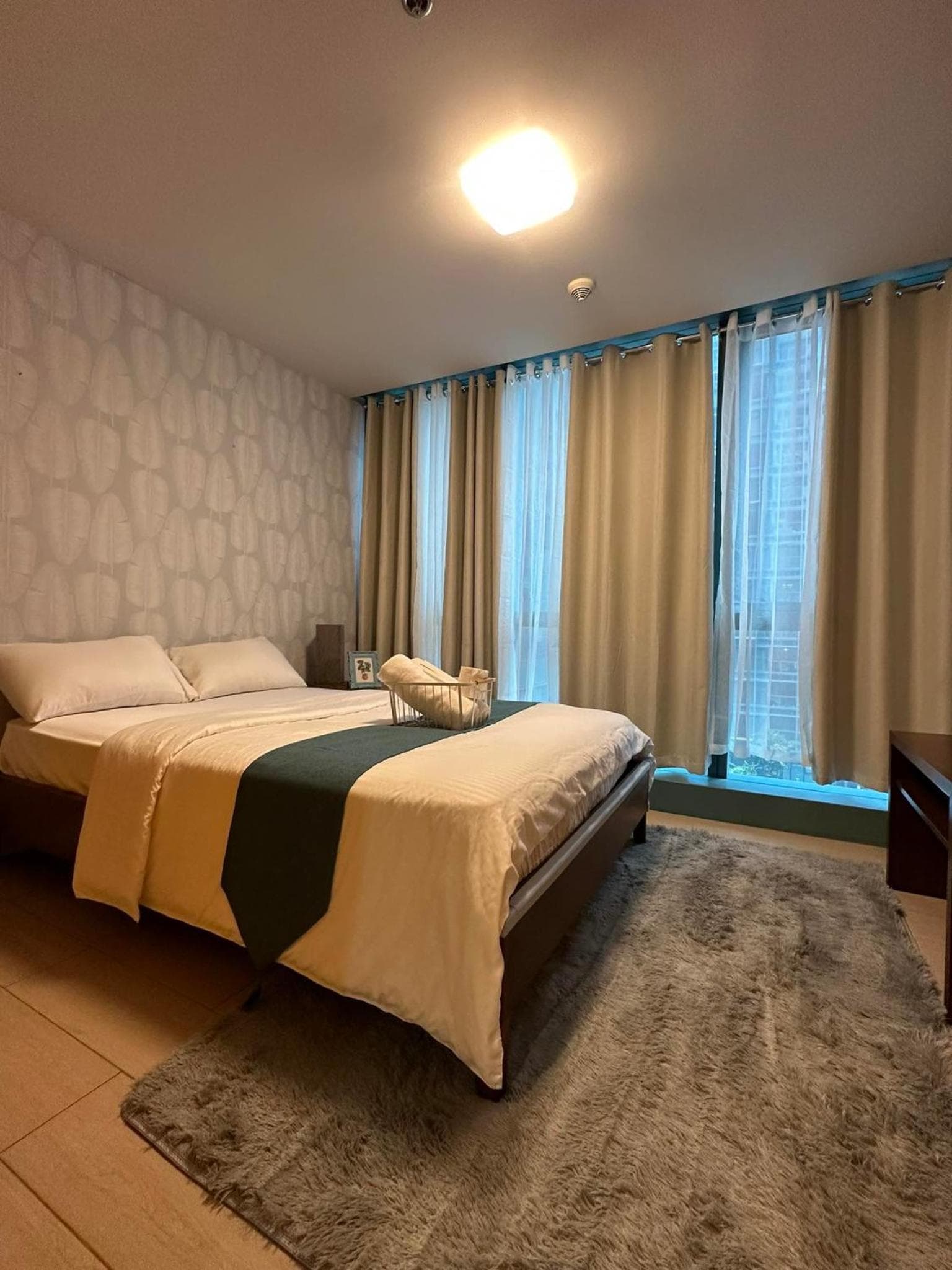 BGC One Uptown Suite by Christine Suites PH, Manila