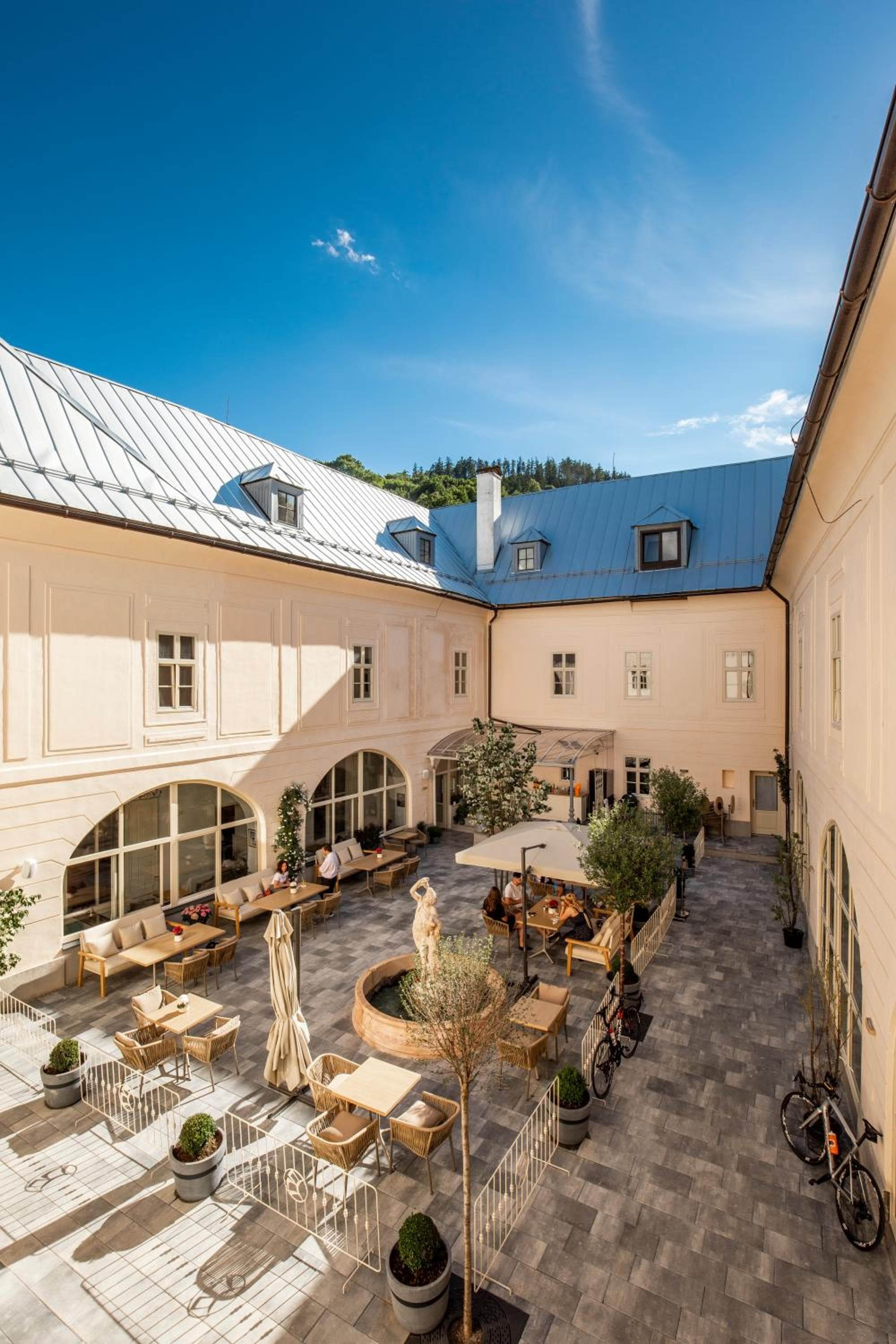 Opera apartments - Mestský palác, Banská Štiavnica