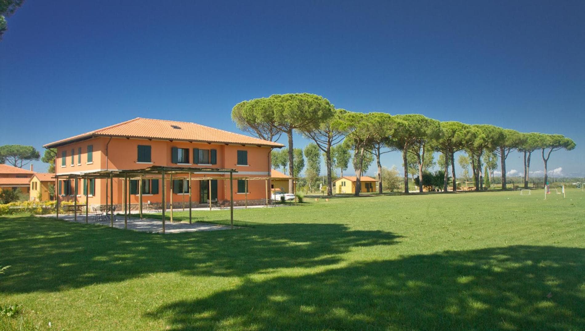 La Fattoria di Tirrenia, Tirrenia