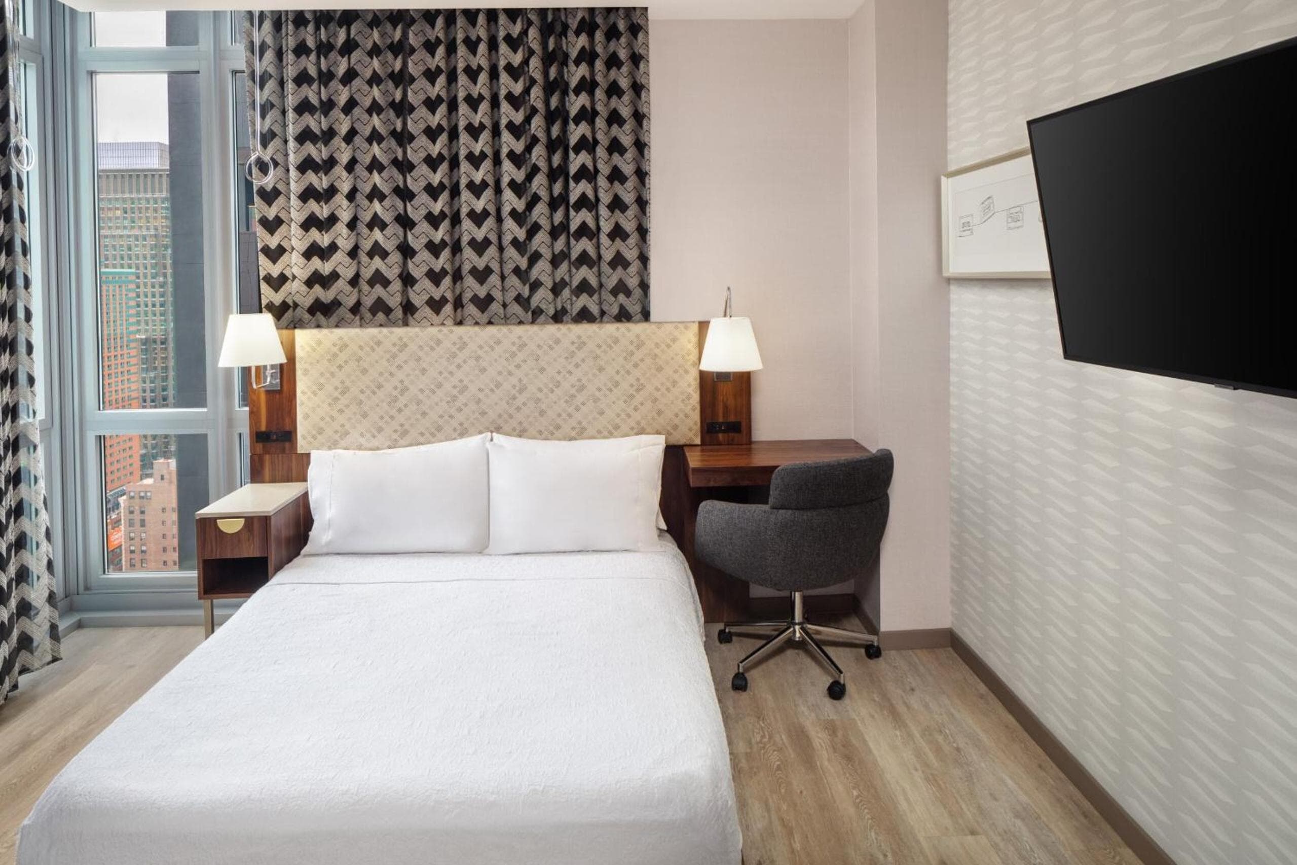 Home2 Suites By Hilton New York Times Square, New York, photo 2