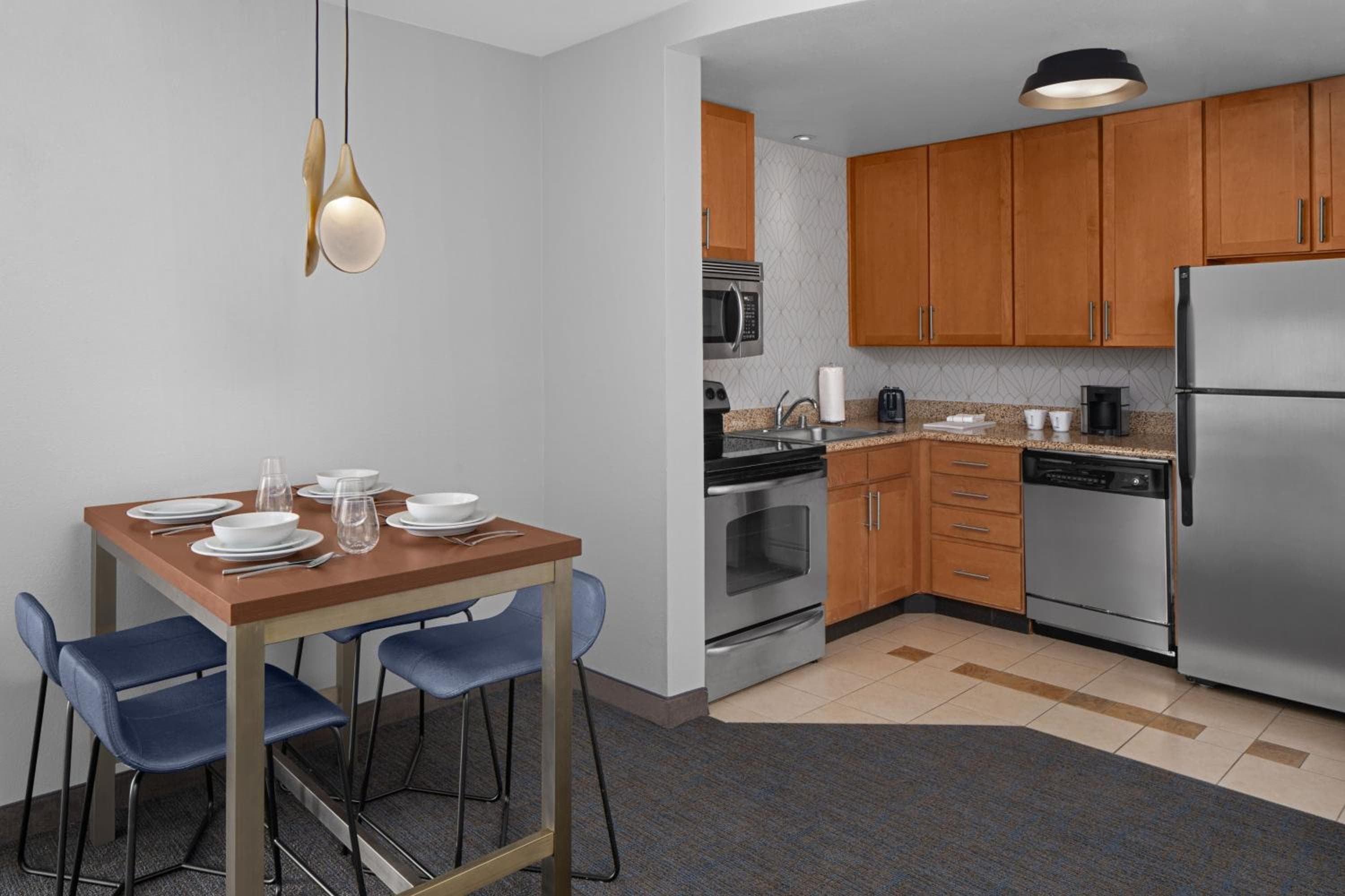 Residence Inn Los Angeles Burbank/Downtown, Burbank, photo 5