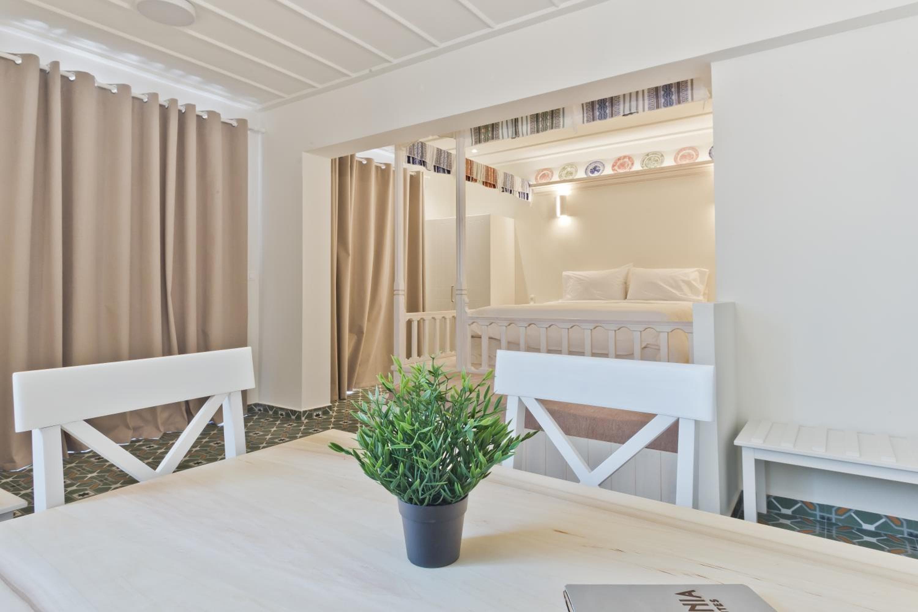 Posidonia Luxury Suites, Karpathos Town, photo 6