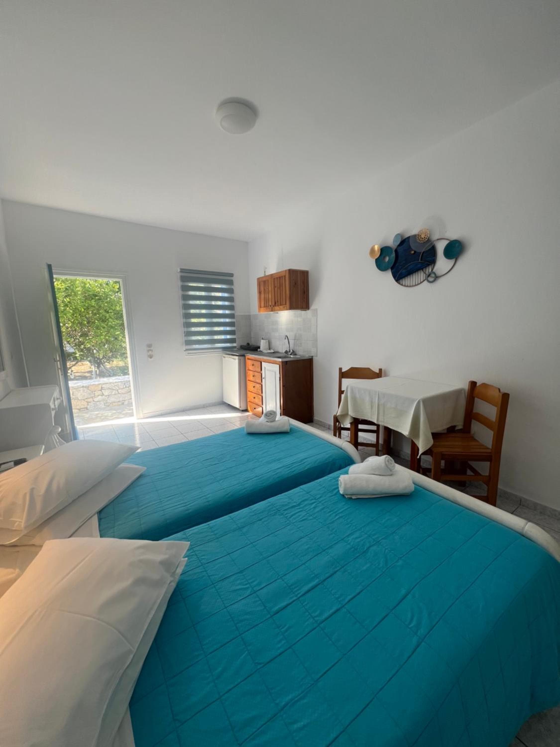 Anemos Hotel & Apartments, Ornos, photo 4