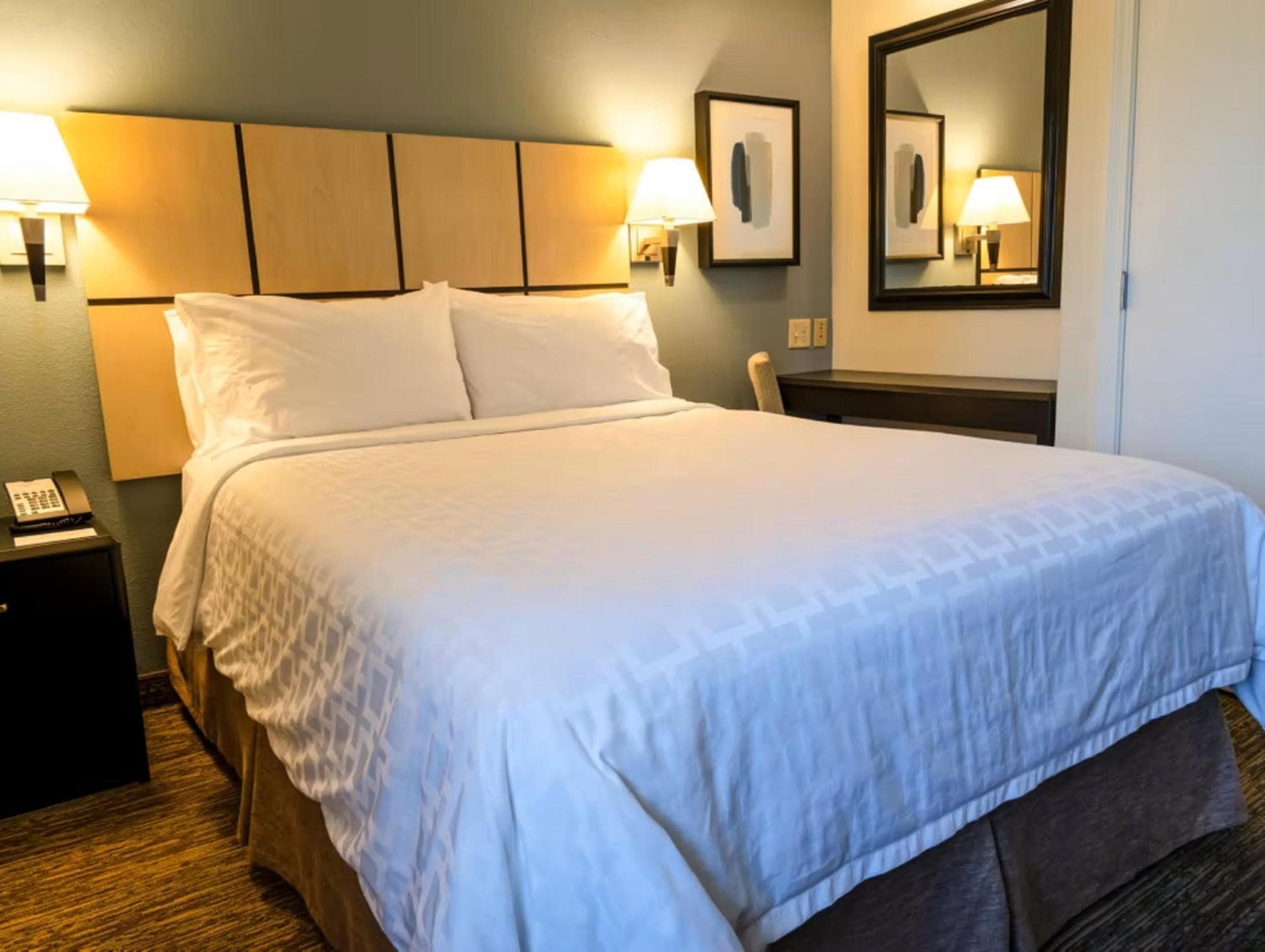 Candlewood Suites East Lansing by IHG, Lansing, photo 5
