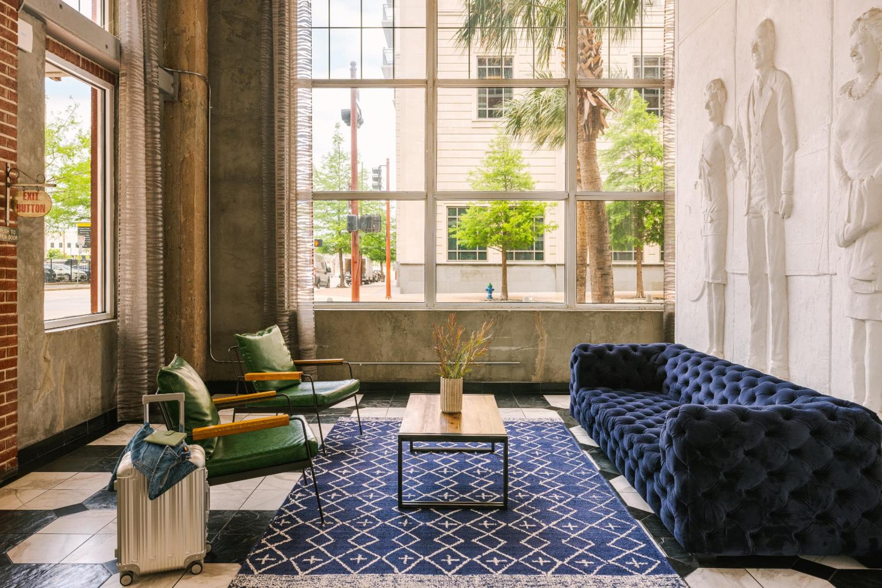 The District at Hogg Palace, A Wyndham Hotel, Houston, photo 4