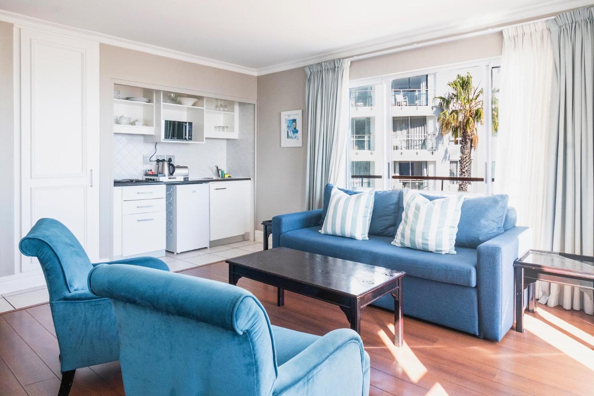 The Bantry Aparthotel by Totalstay, Cape Town, photo 6