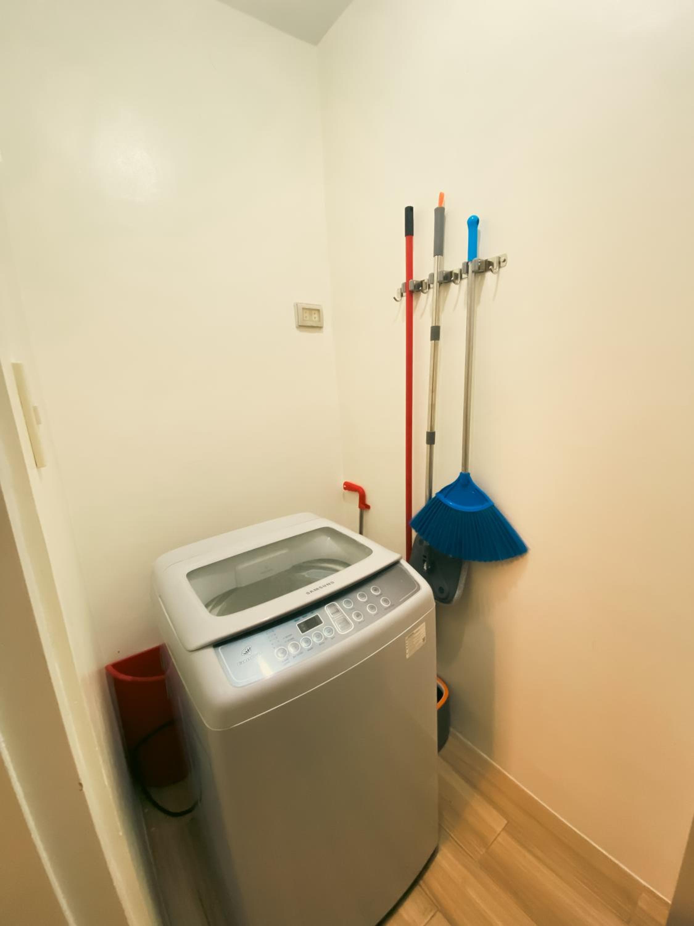 JFam Suites, C1-5L 1BR , Up To 7 Pax, Biñan, photo 2