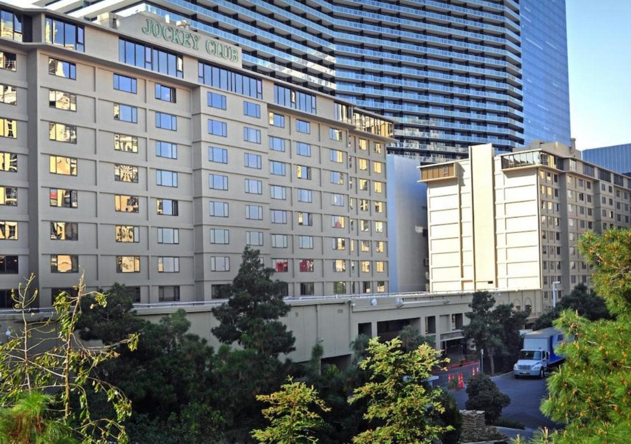 StripViewSuites at Jockey Club, Las Vegas, photo 6
