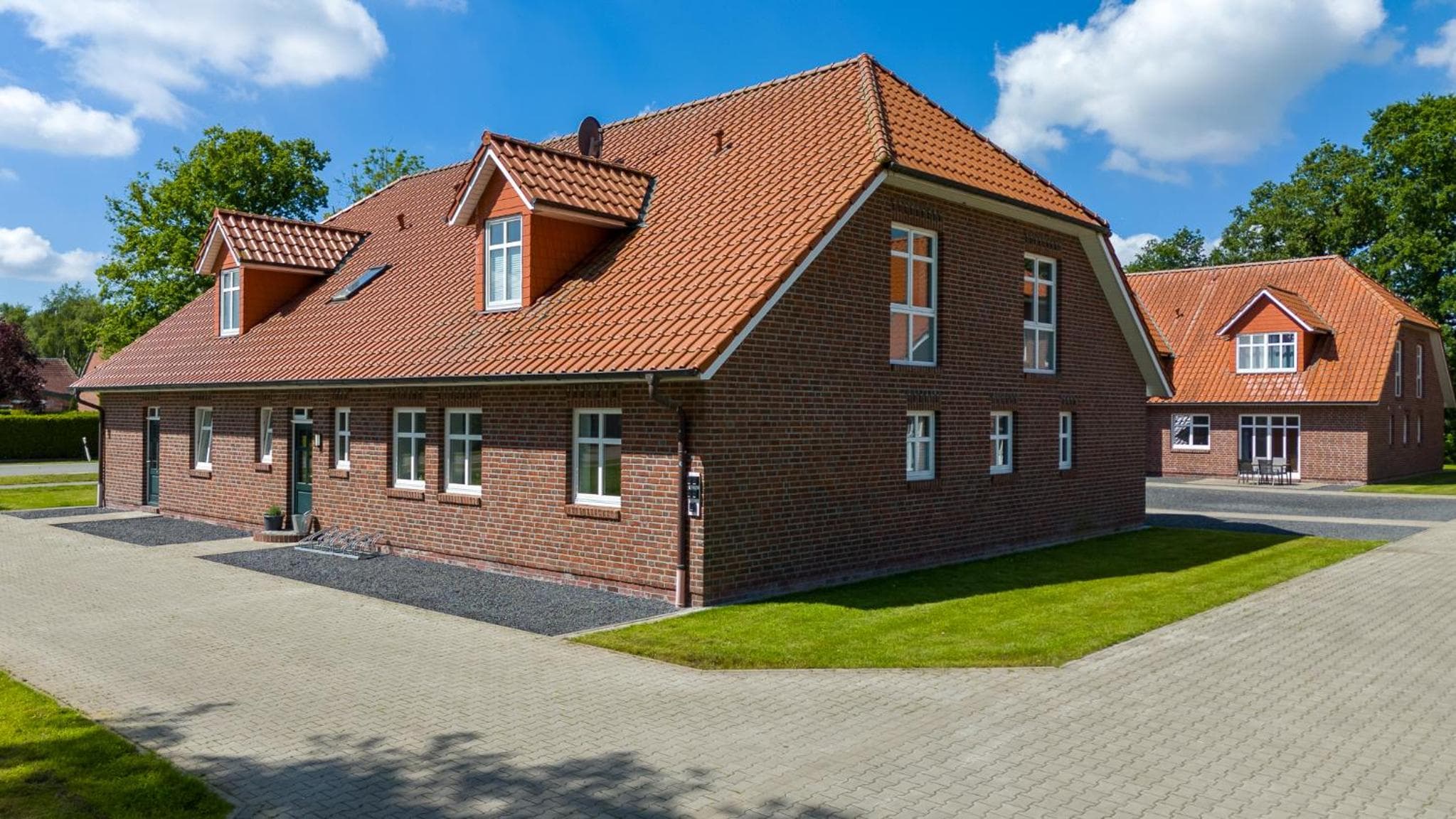 Natura Ferienhaus, Ferienwohnungen in Rhauderfehn , Komfort für Gäste & Firmen ,WLAN & Parkplatz, Rhauderfehn