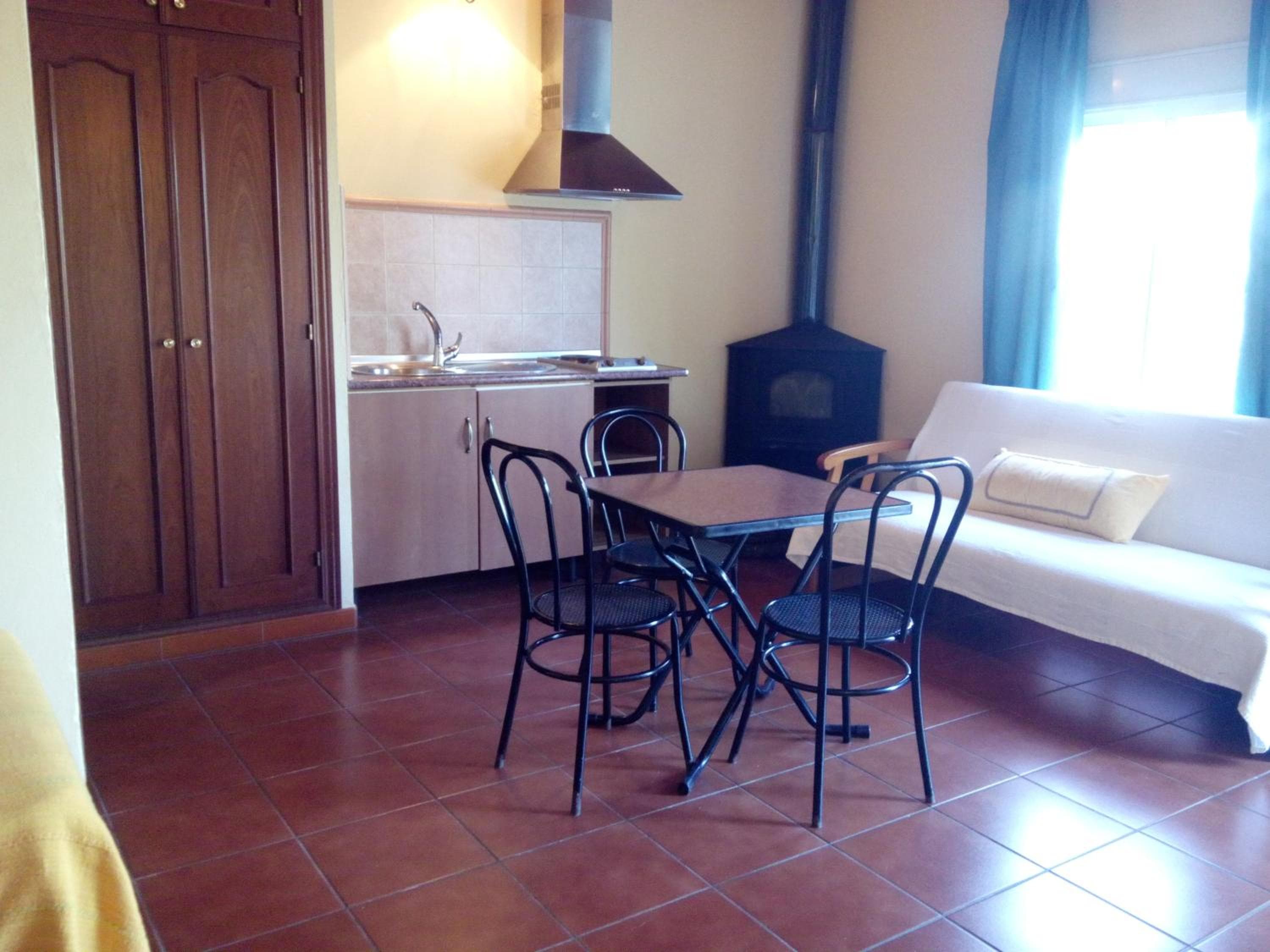 Aparthotel Las Palomas, La Puebla de los Infantes, photo 4