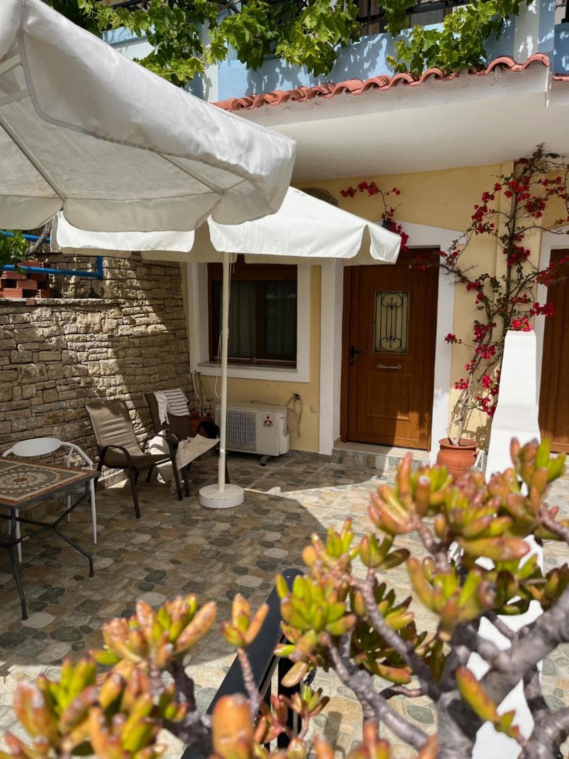 Pantheon Apartments & Studios, Marathokampos, photo 2