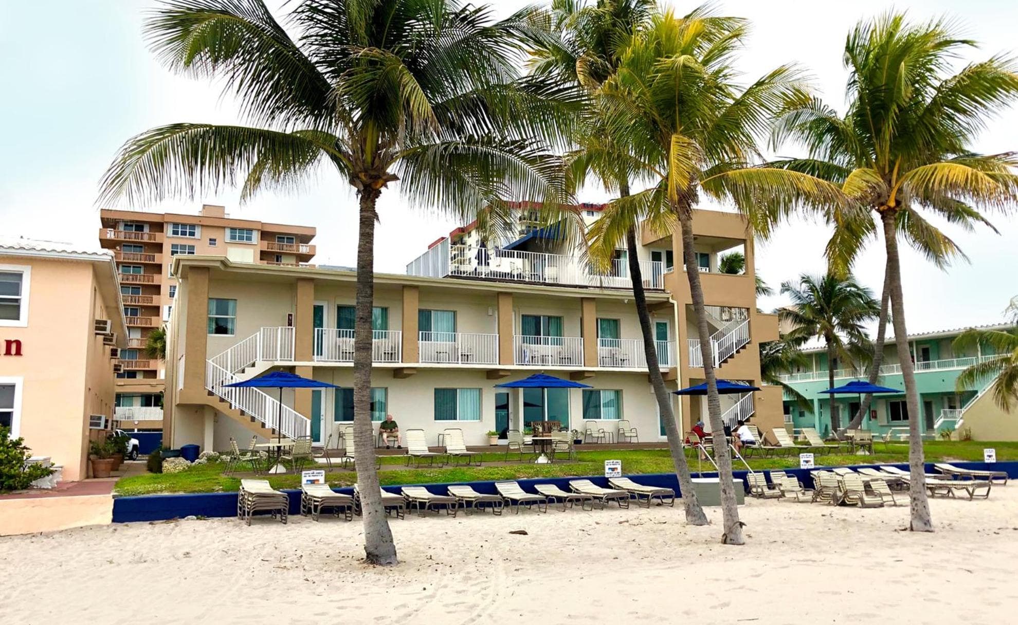 Enchanted Isle Hollywood Beach Resort, Hollywood