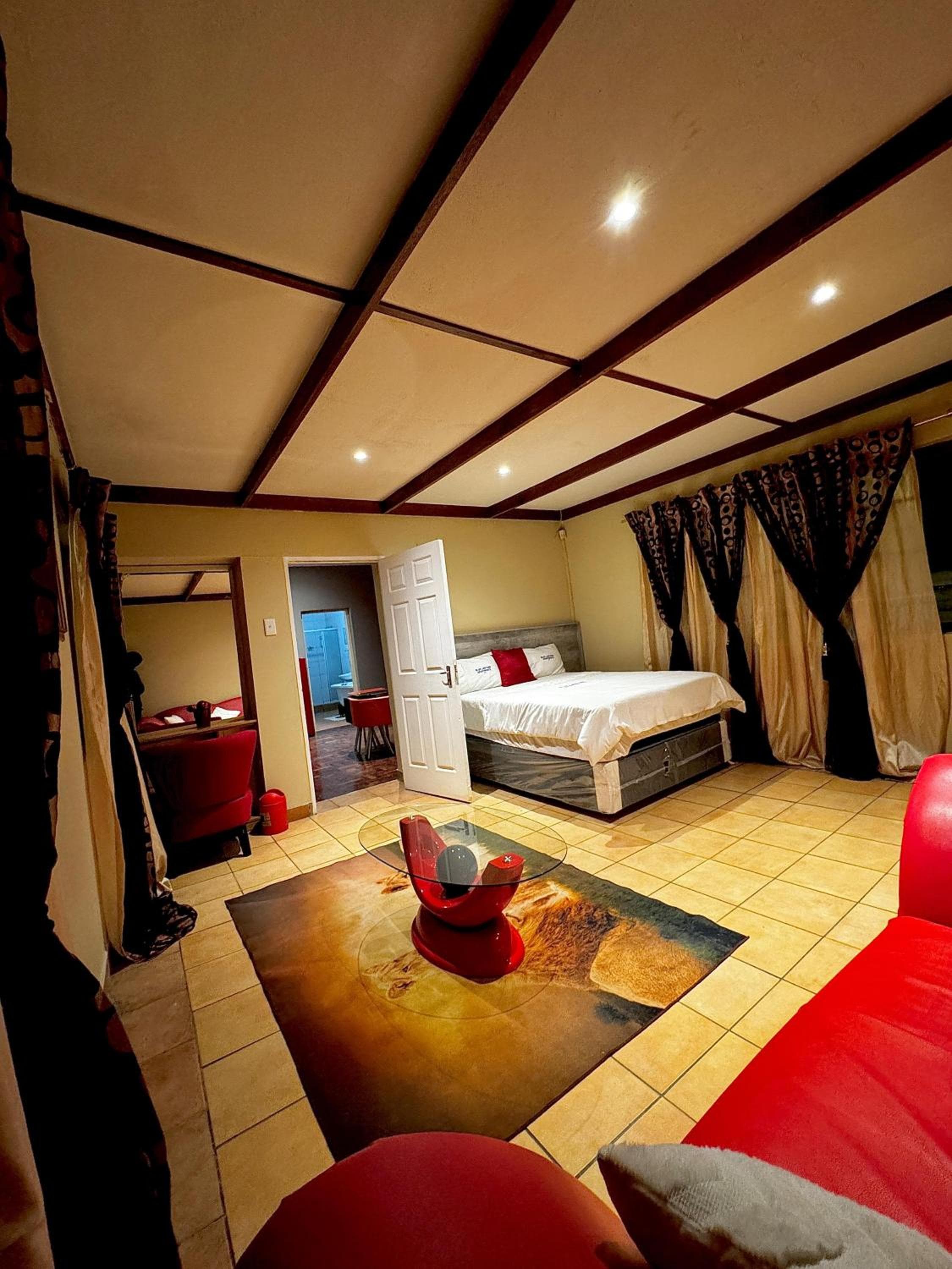 Blue Lantern Bed and Breakfast, Kempton Park, photo 4