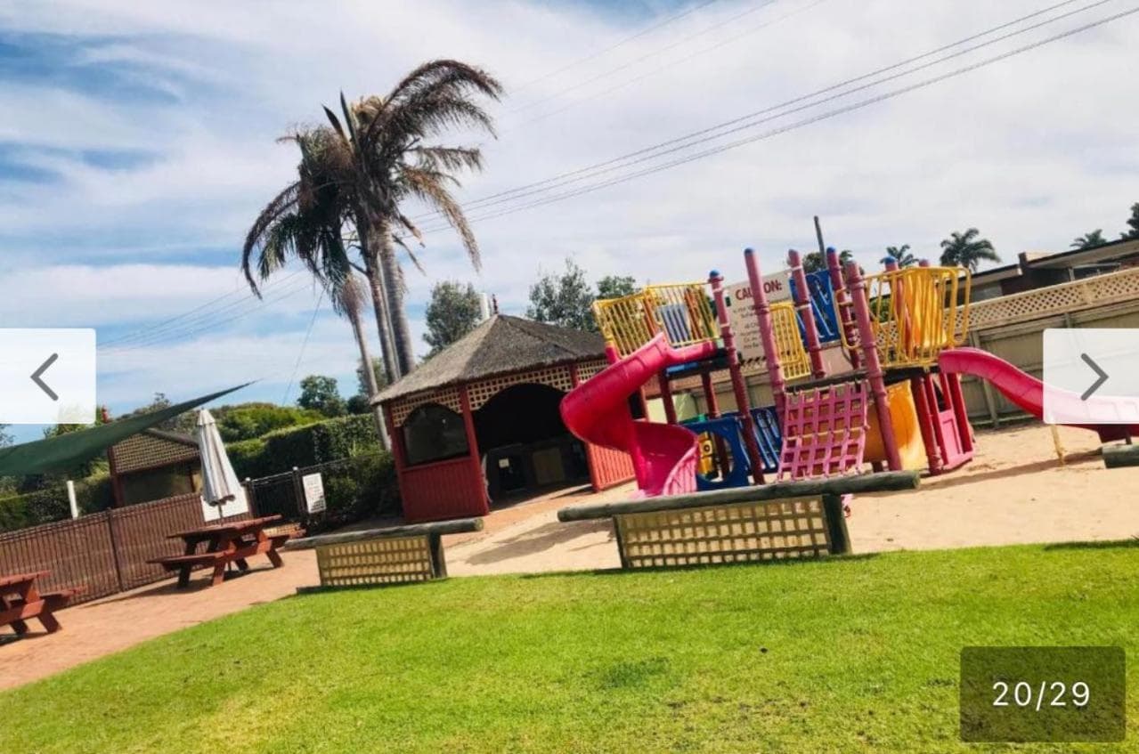 Black swan motor inn, Lakes Entrance, photo 4