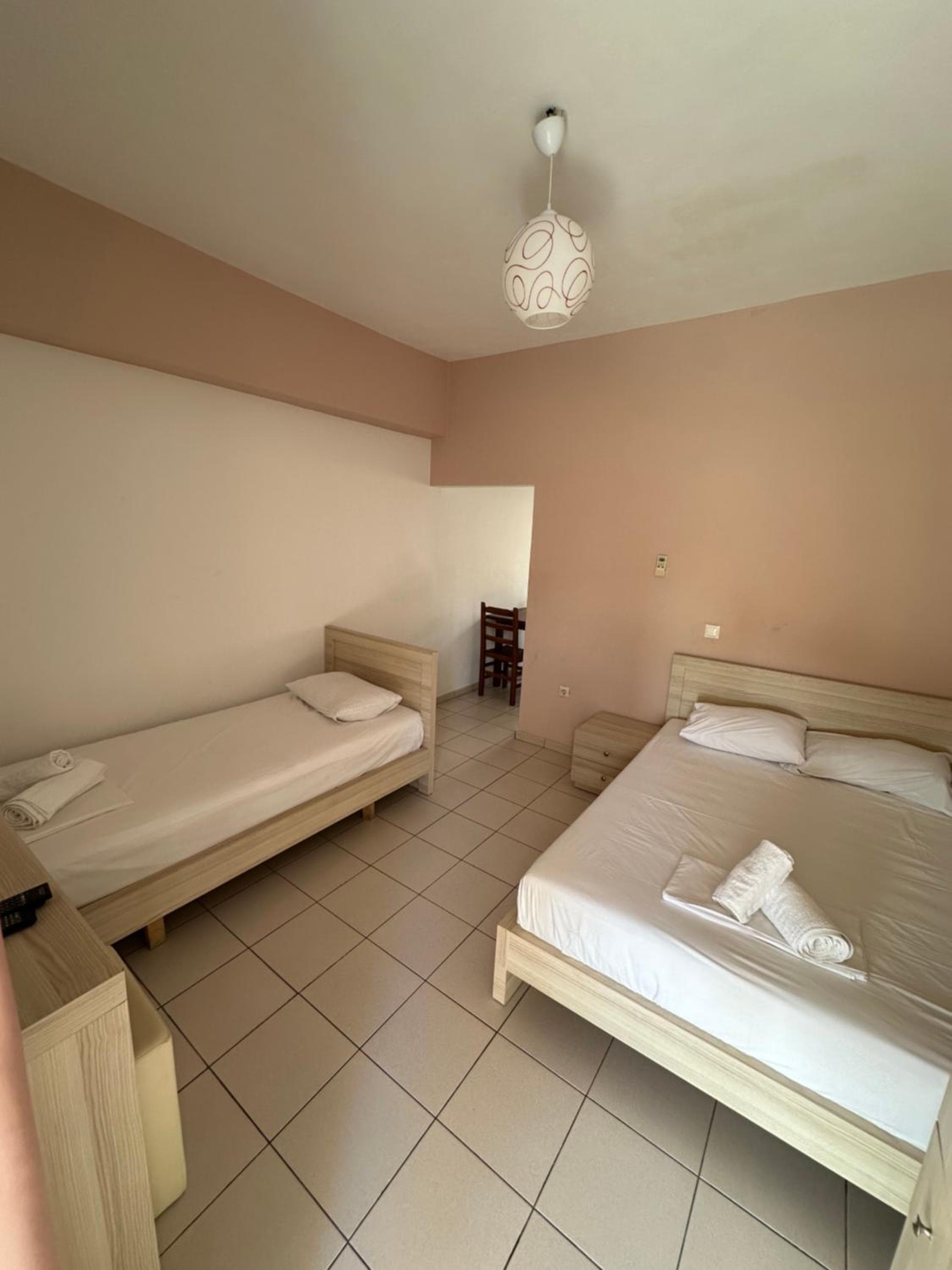 Elysian Sunset Studios, Himare, photo 3