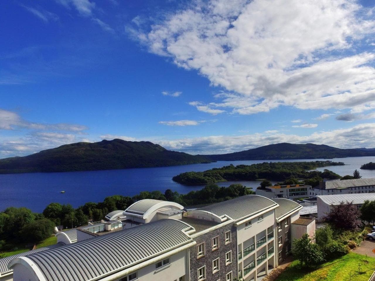 SALA Lakeside Aparthotel, Sligo
