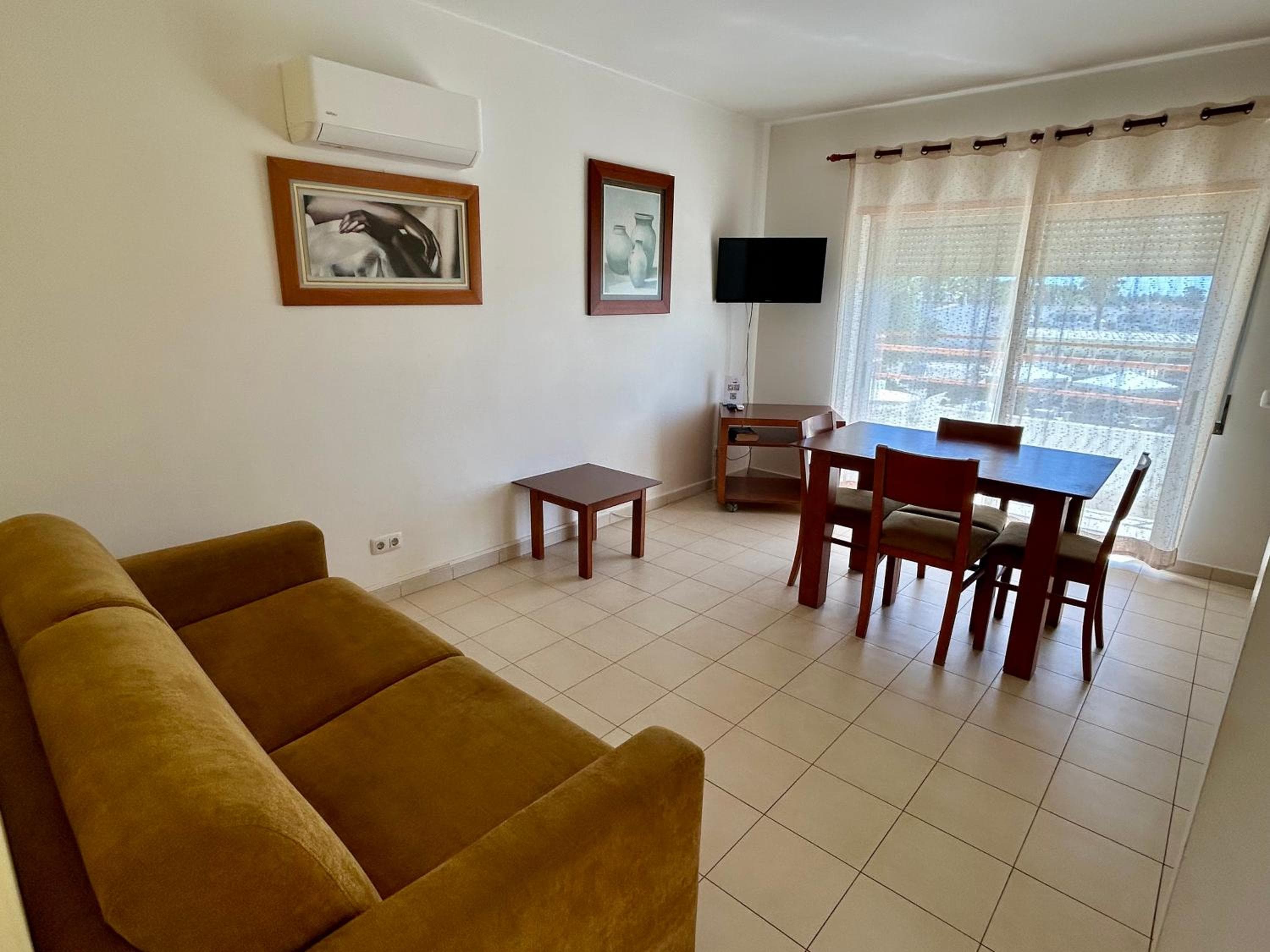 Apartamentos Santa Teresinha, Alvor, photo 5