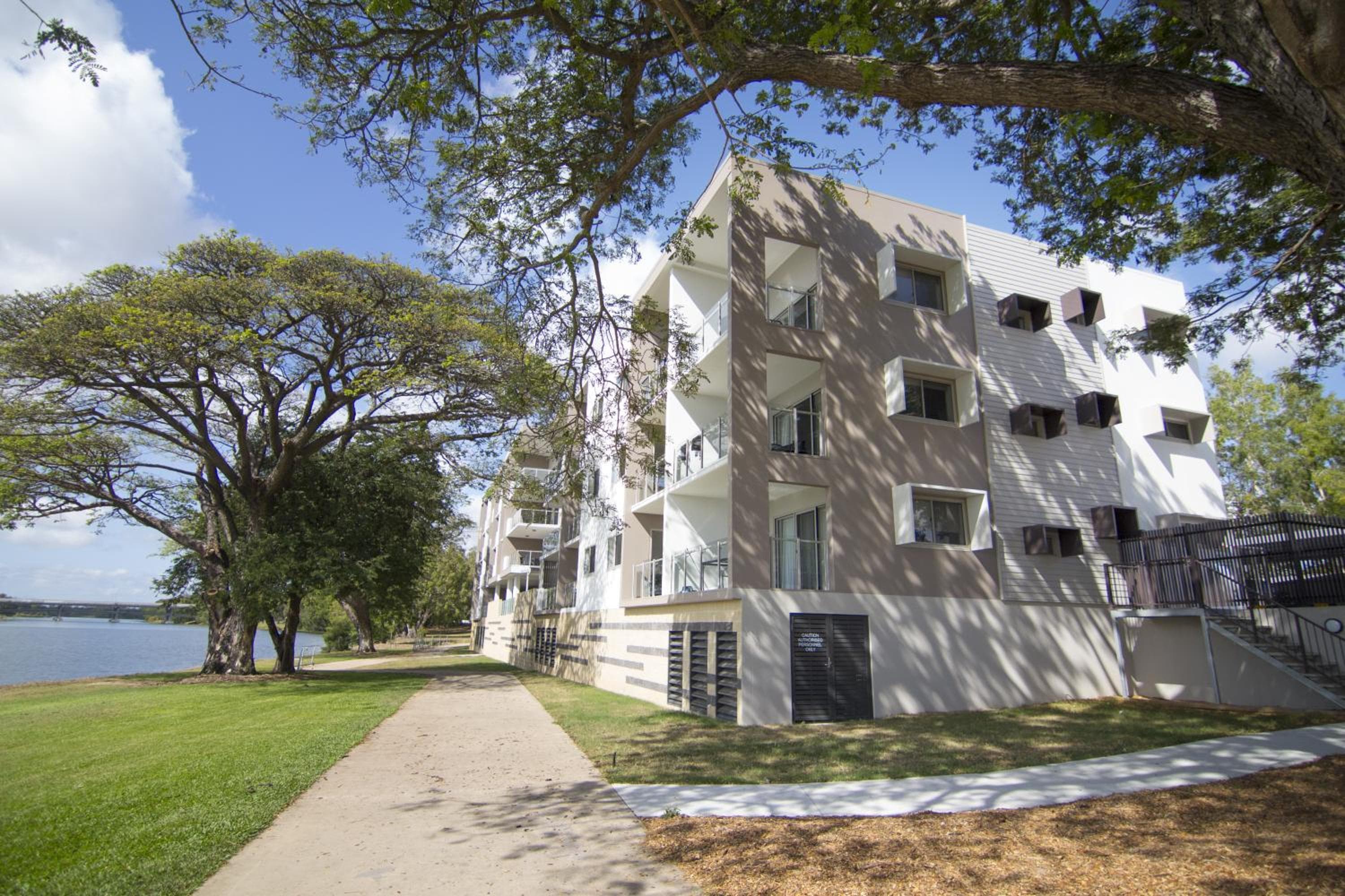 Jacana Apartments, Townsville