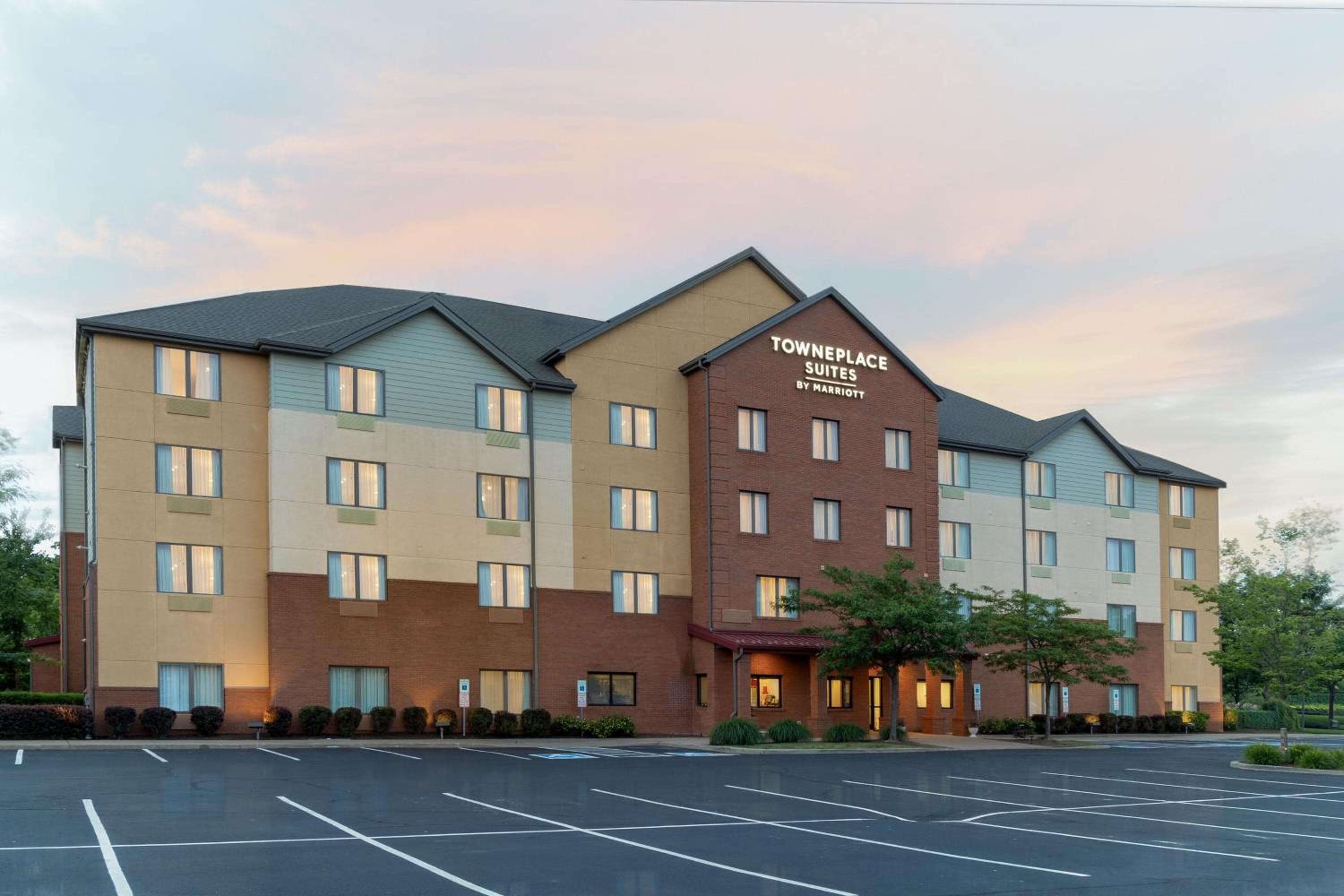 TownePlace Suites by Marriott Erie, Erie