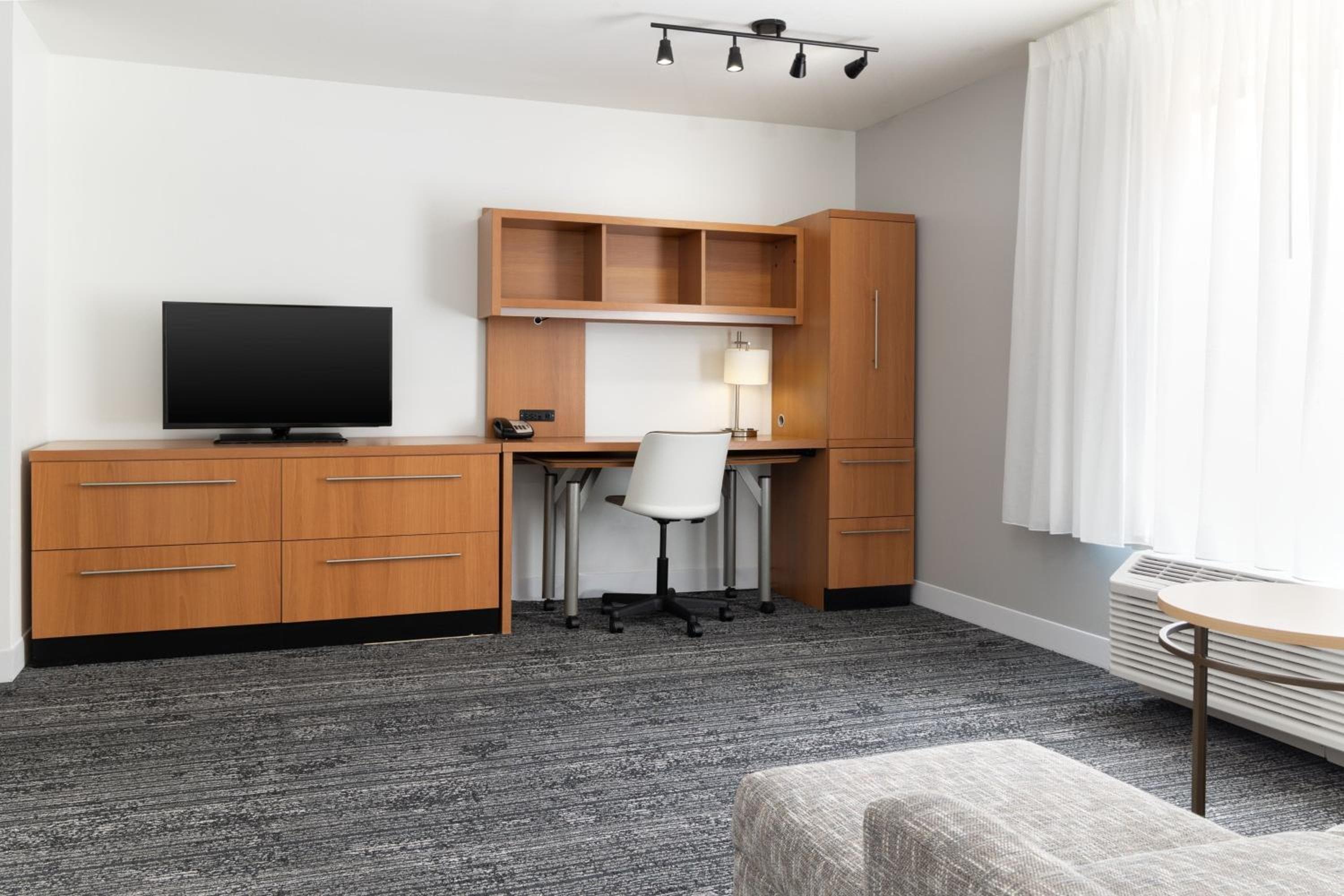 TownePlace Suites by Marriott Erie, Erie, photo 5
