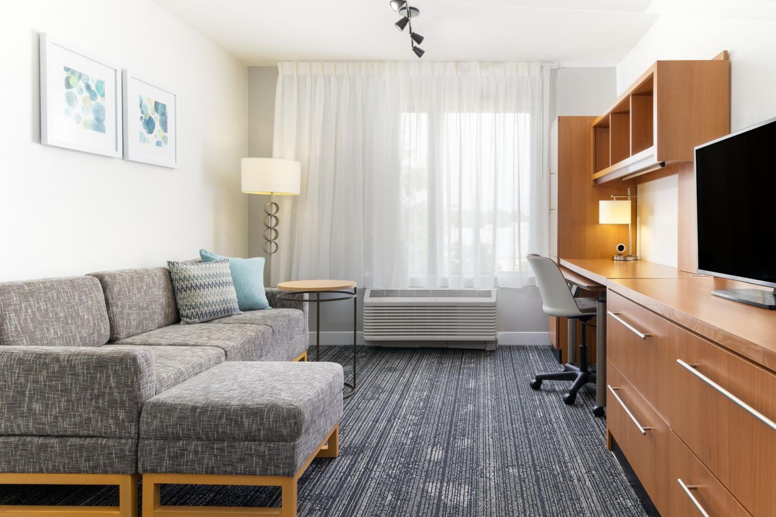 TownePlace Suites by Marriott Erie, Erie, photo 6