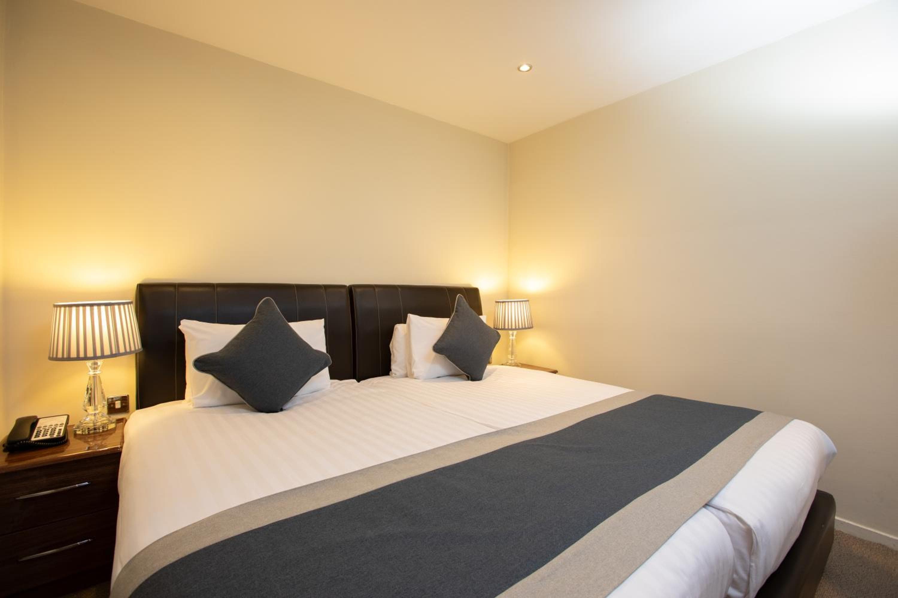 Grand Plaza Serviced Apartments, London, photo 2