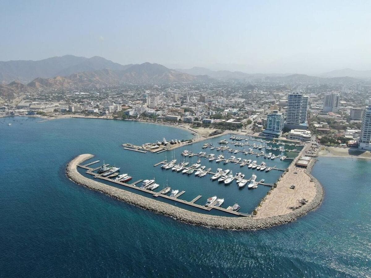 Grand Marina Oceanview Apartments by Xarm Apartments, Santa Marta, photo 5