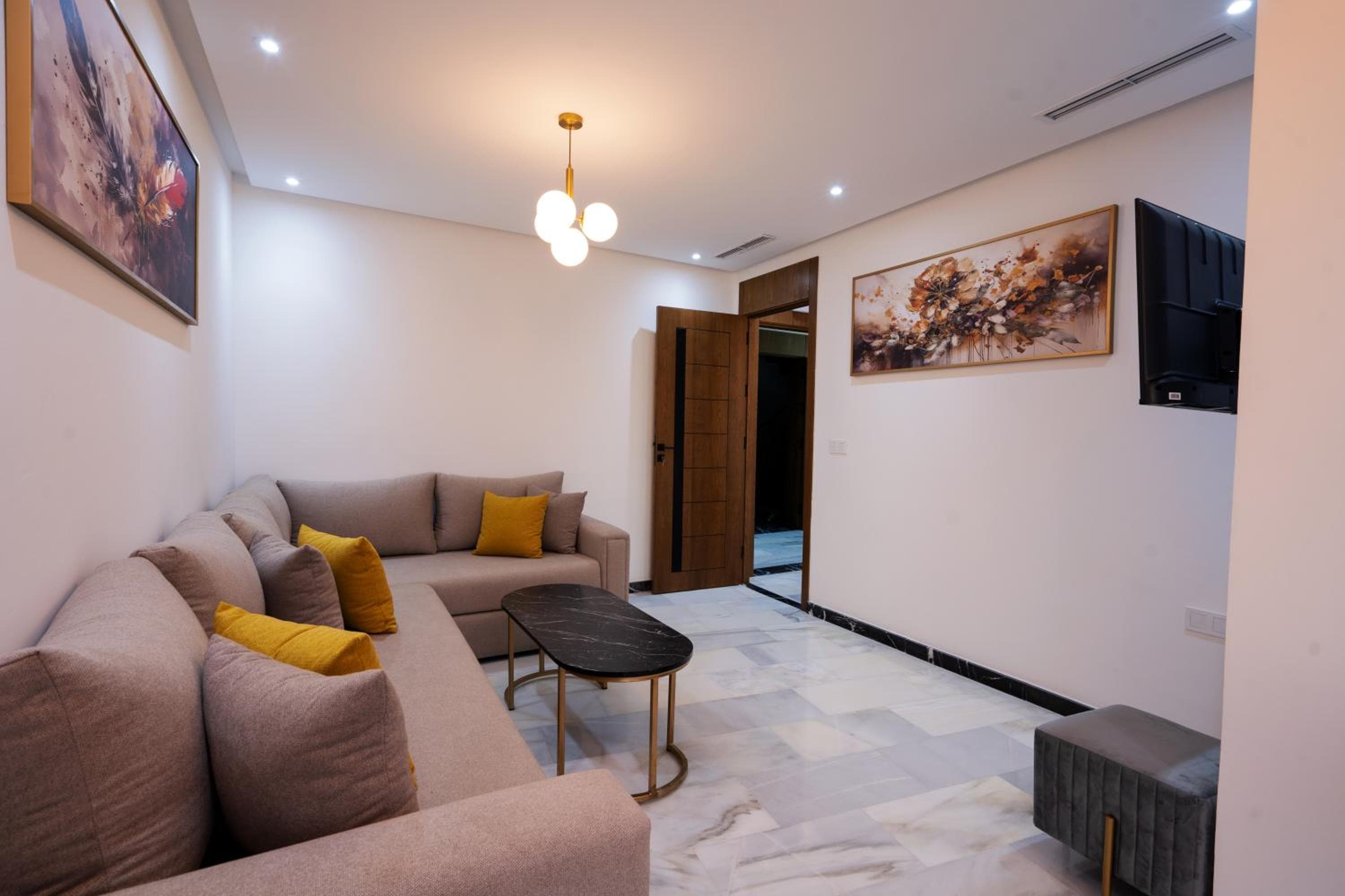 IMMOKA SUITEs, Tangier, photo 5